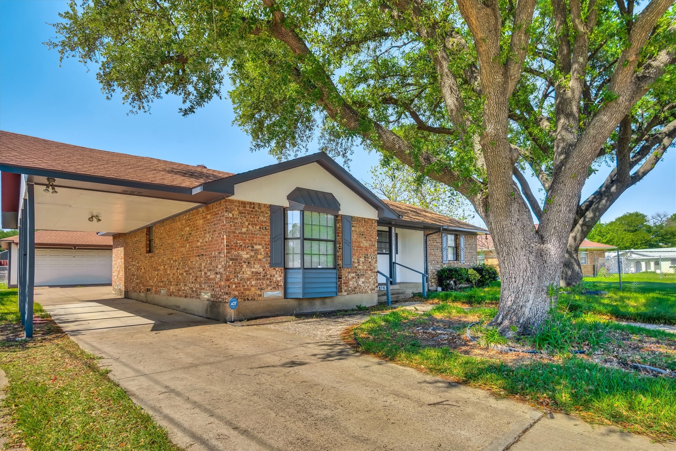 2715 Whitson Way Mesquite TX 75150