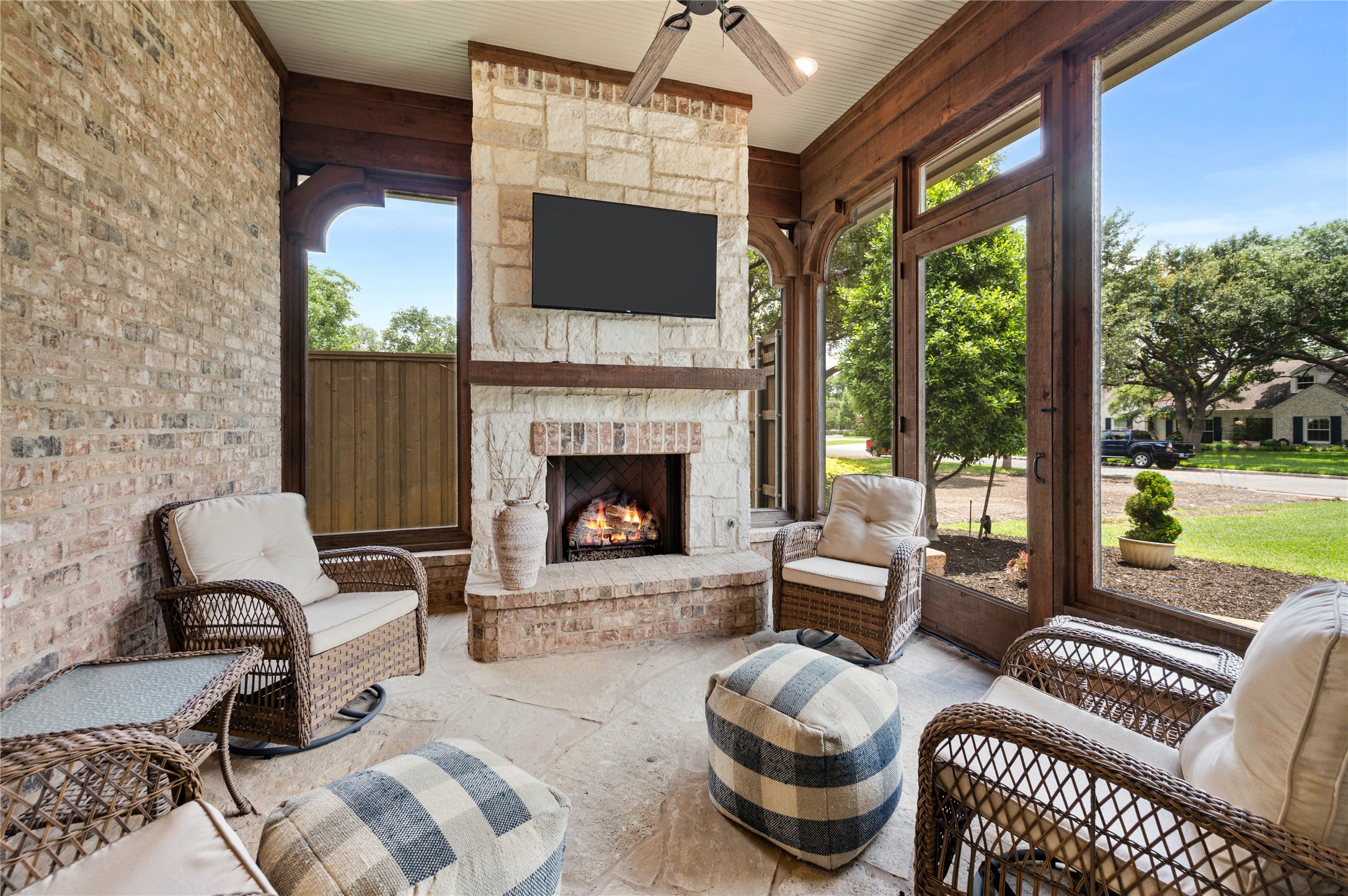 5963 Melshire Drive Dallas TX 75230