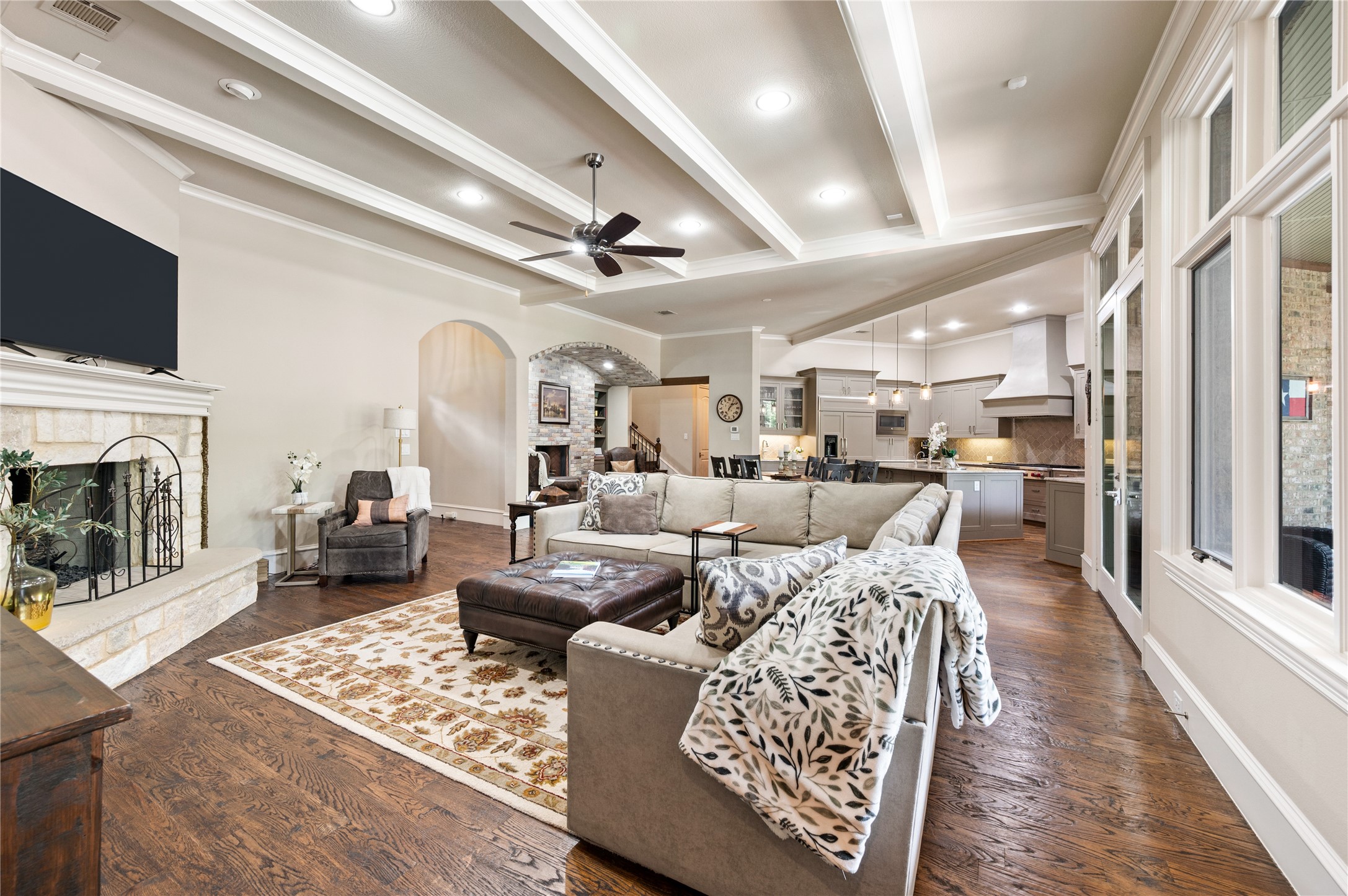 5963 Melshire Drive Dallas TX 75230