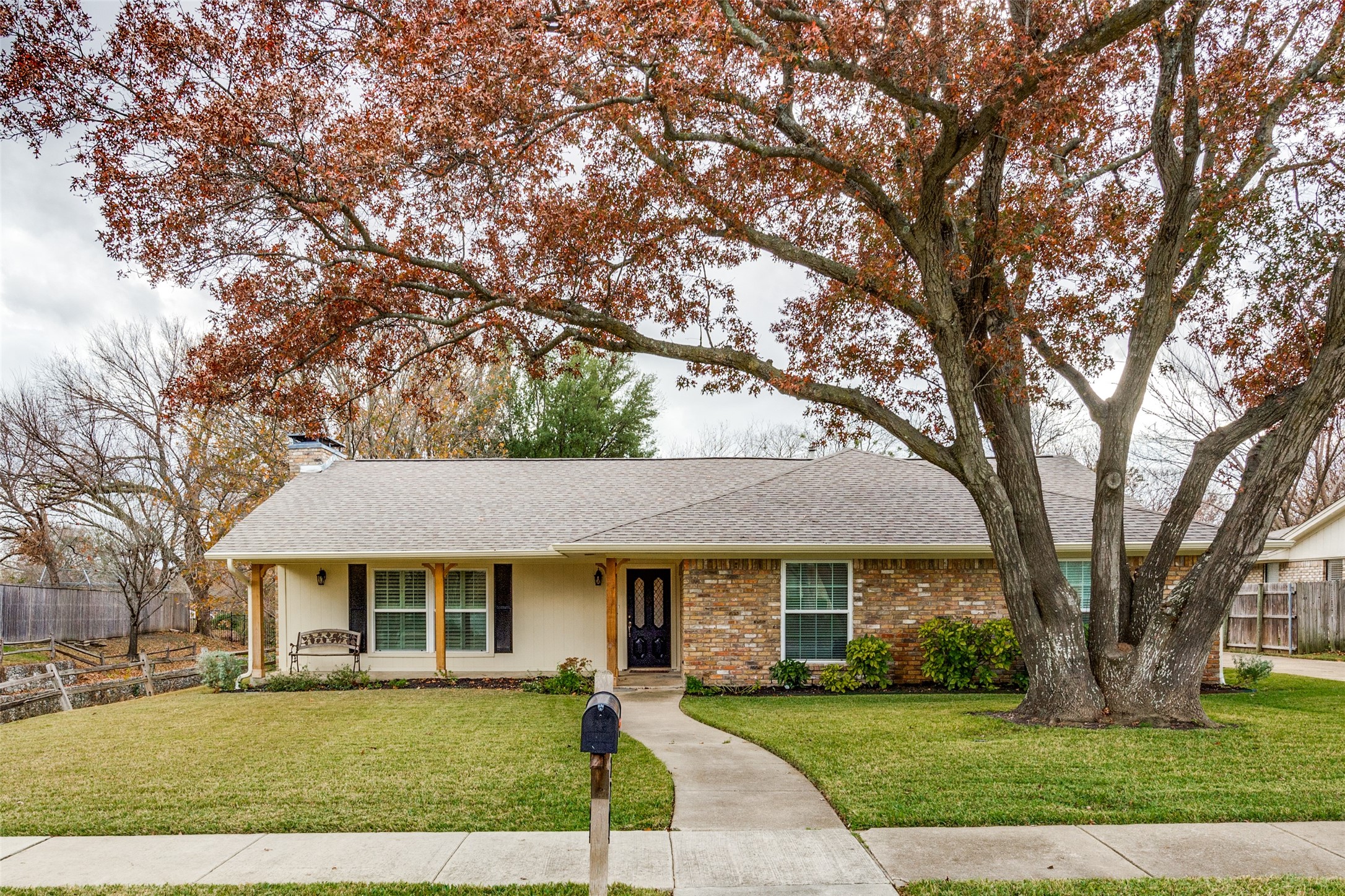 2704 Teakwood Lane Plano TX 75075
