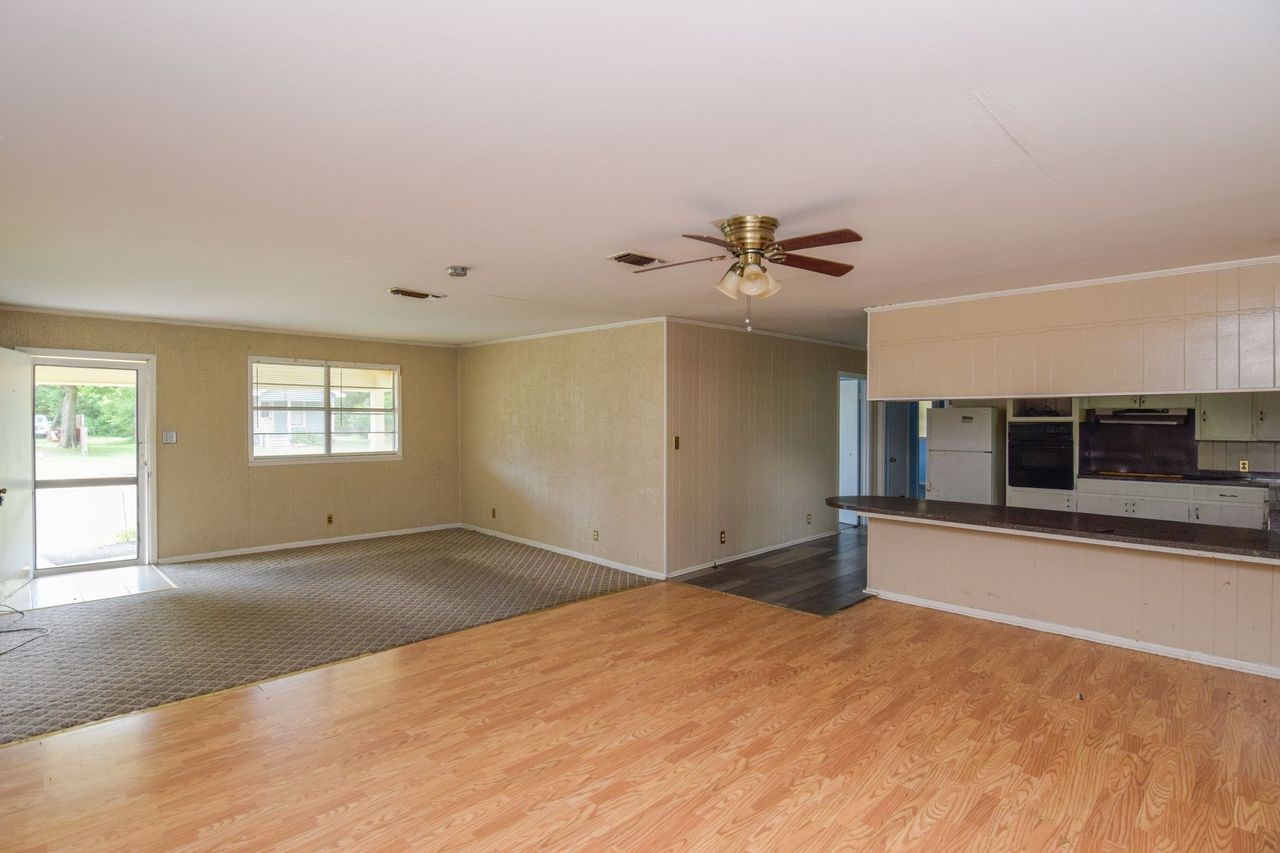 109 Olive Street Mount Vernon TX 75457