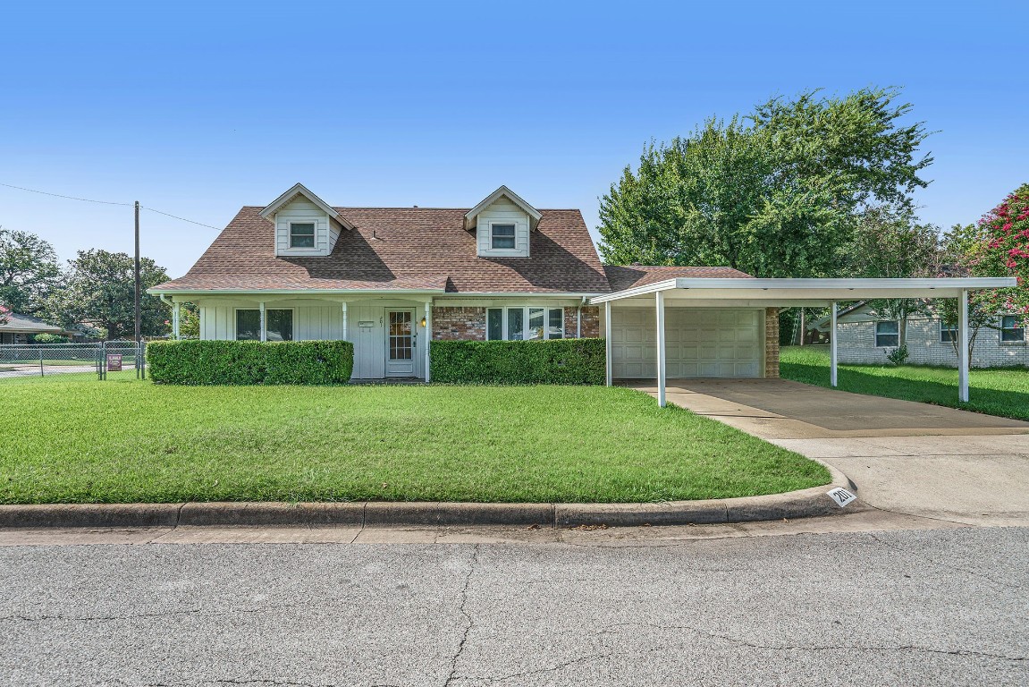 201 Straw Road Saginaw TX 76179