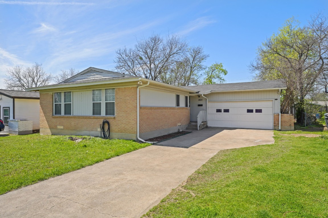 3831 Summitt Ridge Drive Dallas TX 75216