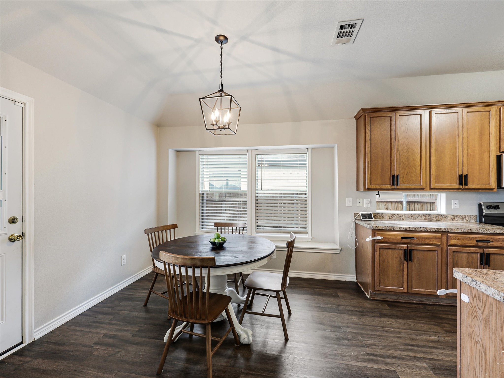 5817 Brookside Drive Denton TX 76226