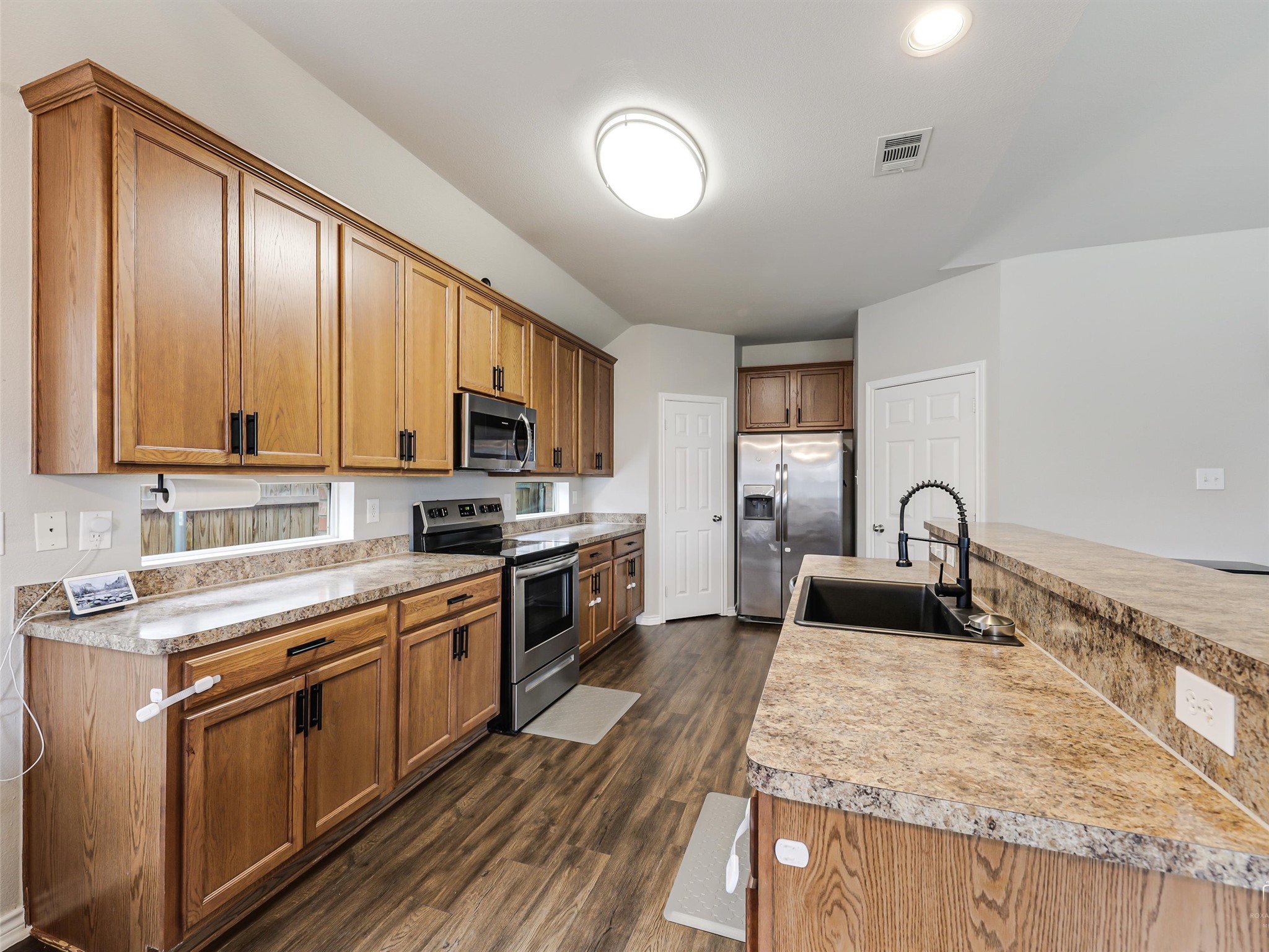 5817 Brookside Drive Denton TX 76226