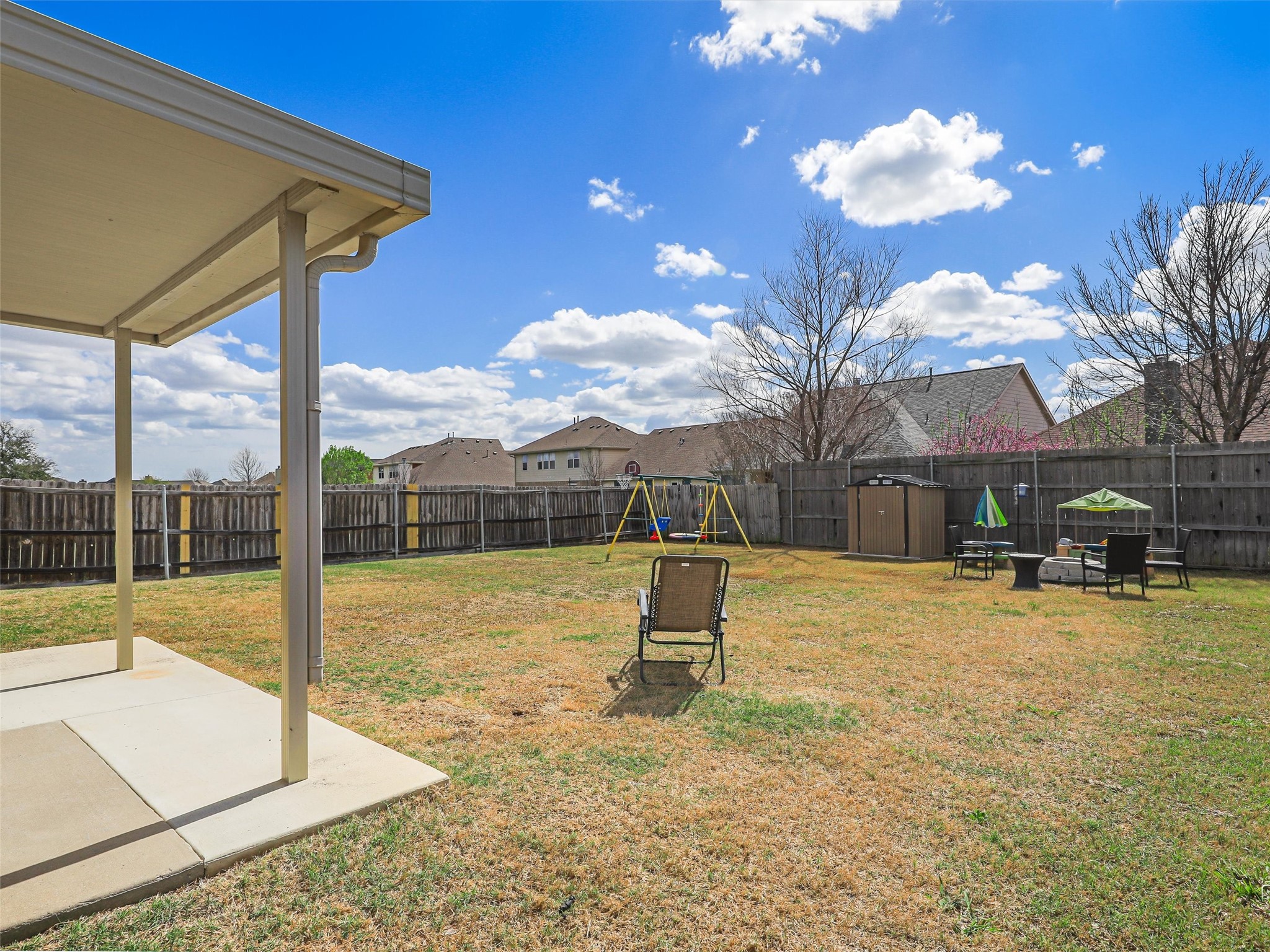 5817 Brookside Drive Denton TX 76226