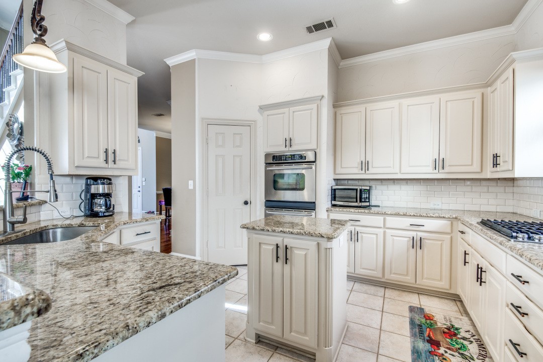 5928 Broadmoor Drive Plano TX 75093
