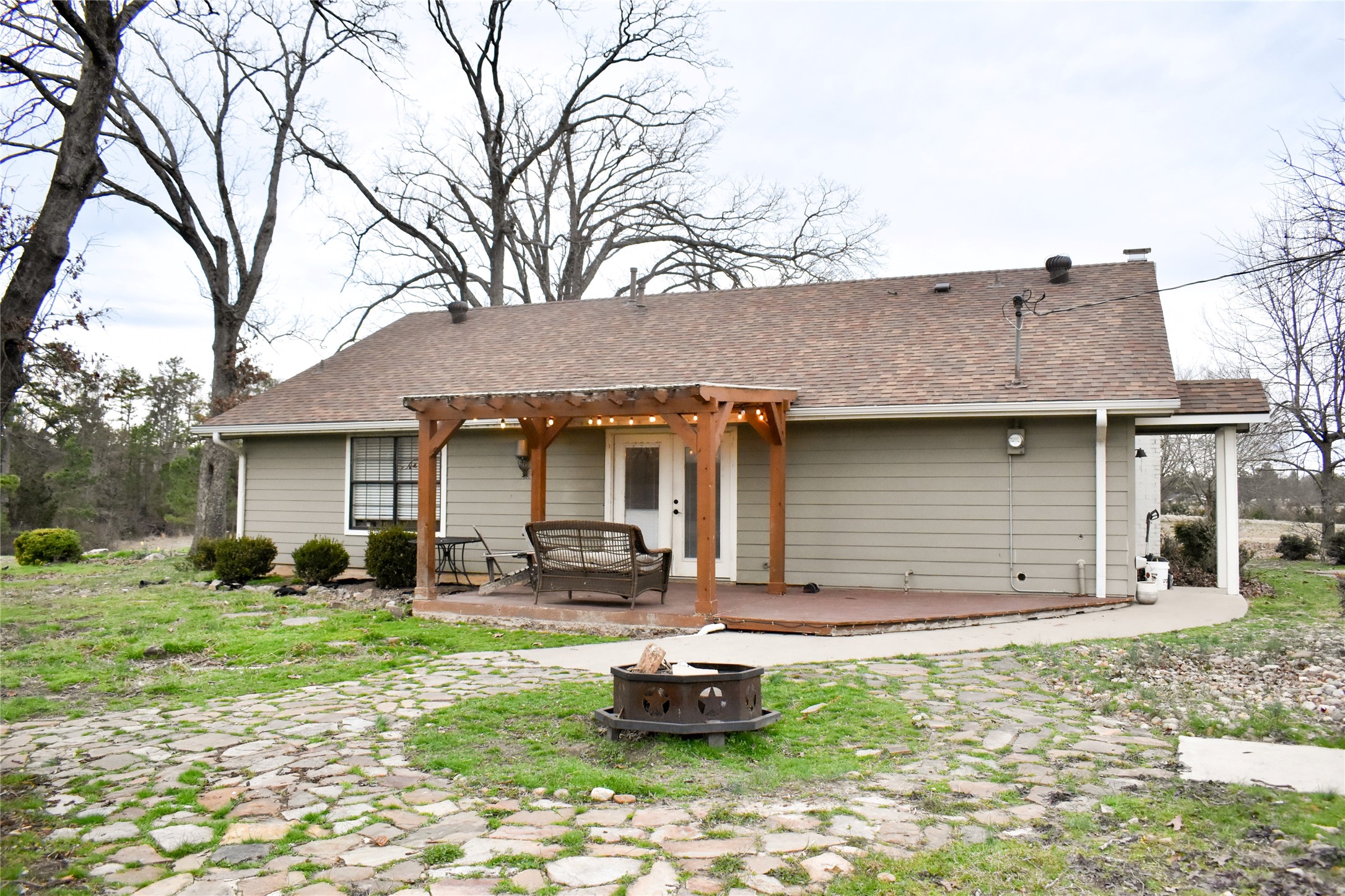 509 County Road 35985 Powderly TX 75473