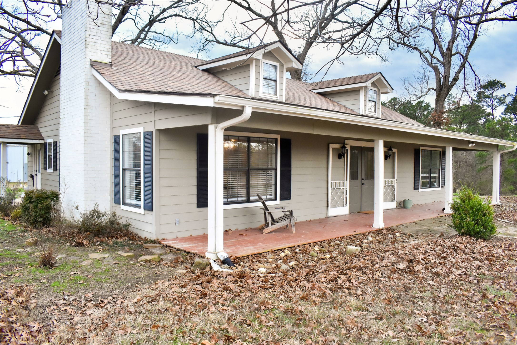 509 County Road 35985 Powderly TX 75473