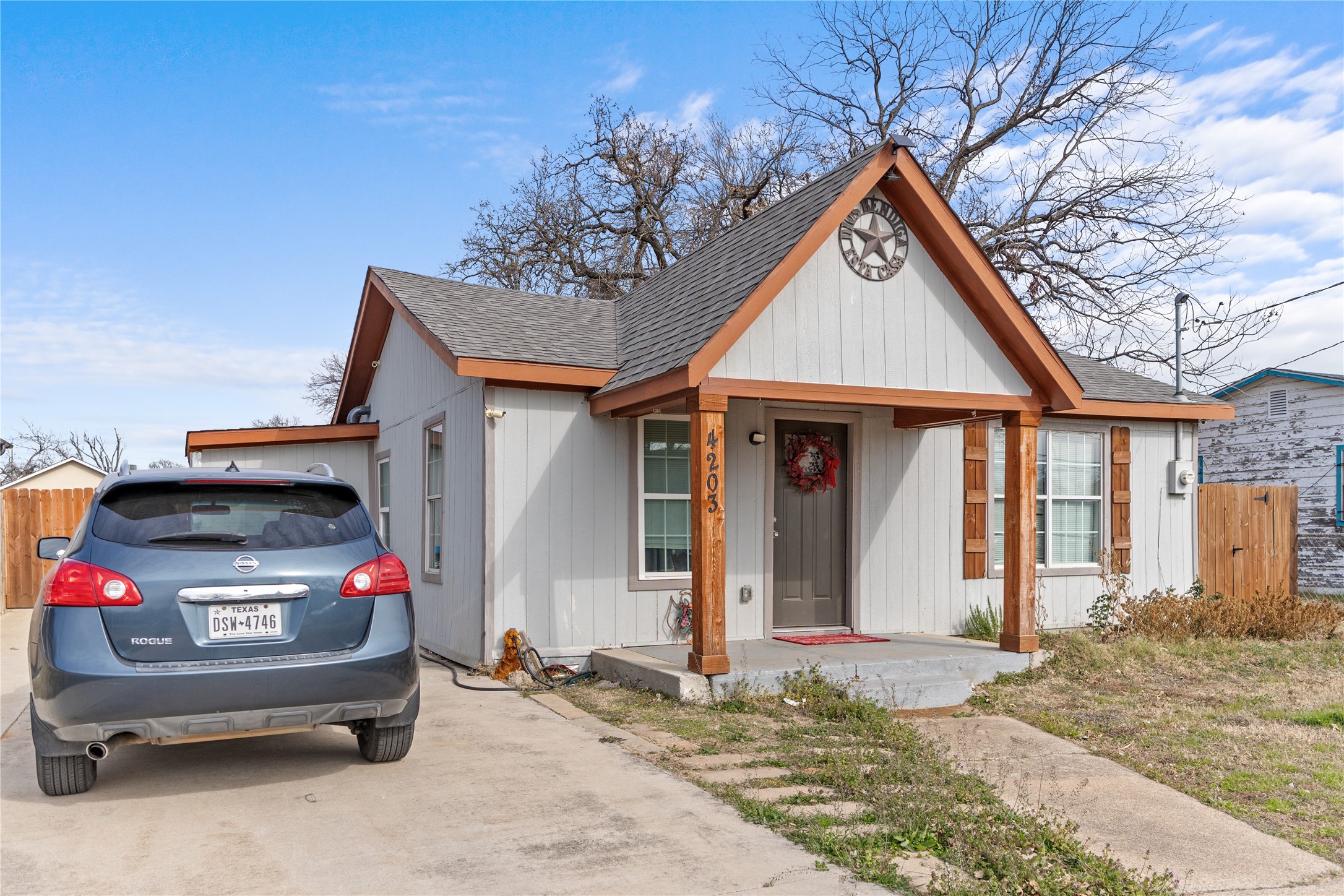 4203 Avenue M Fort Worth TX 76105
