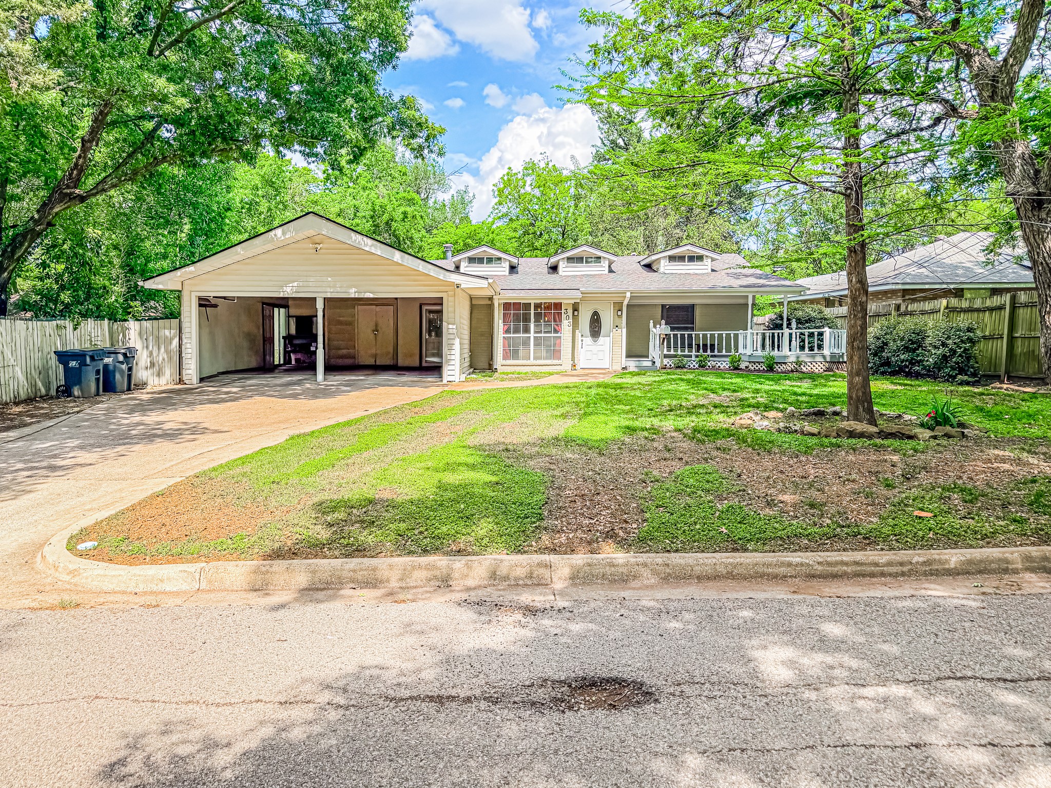 303 N 30th Street Corsicana TX 75110