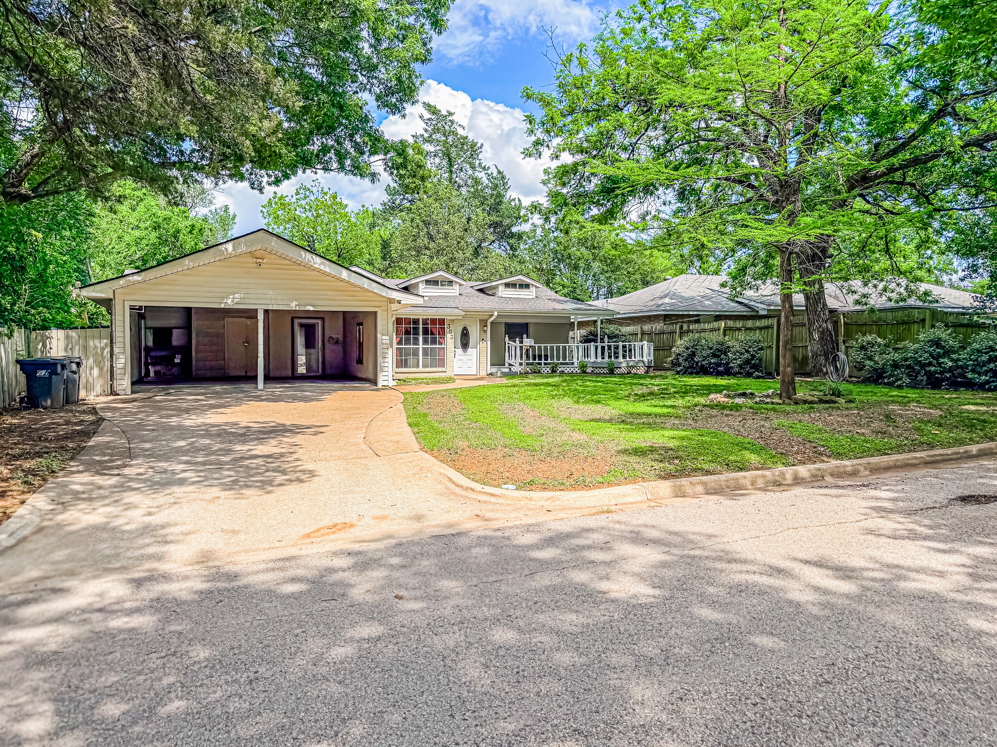 303 N 30th Street Corsicana TX 75110