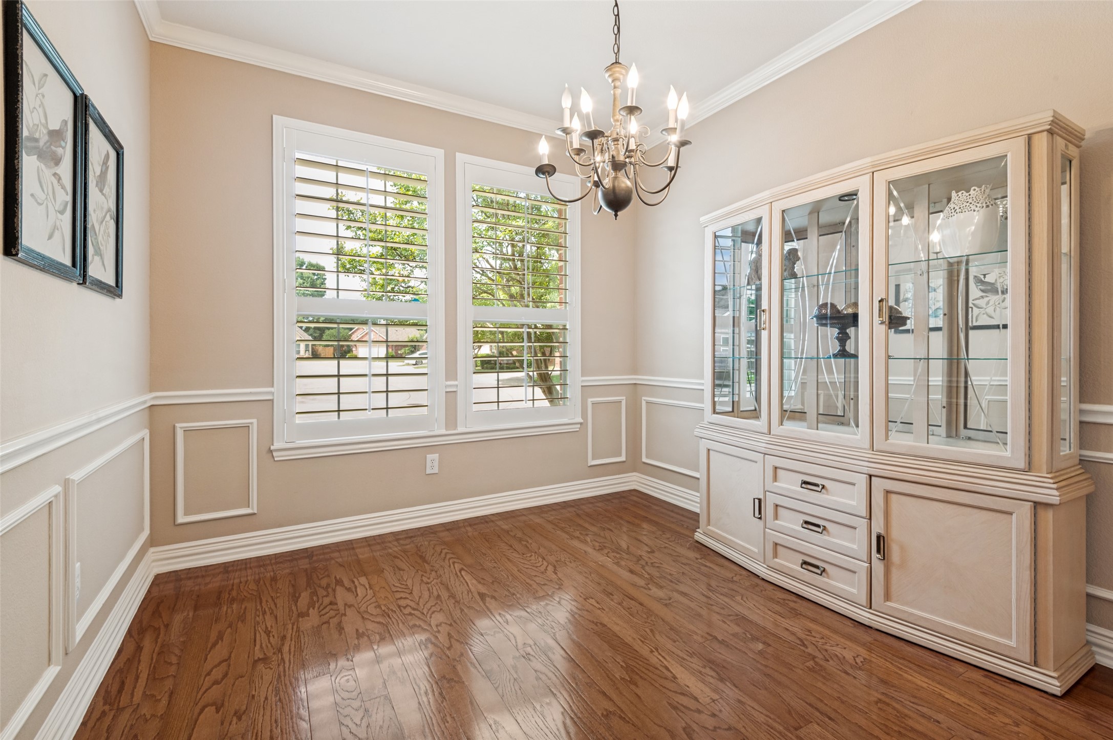 2628 Britany Circle Bedford TX 76022
