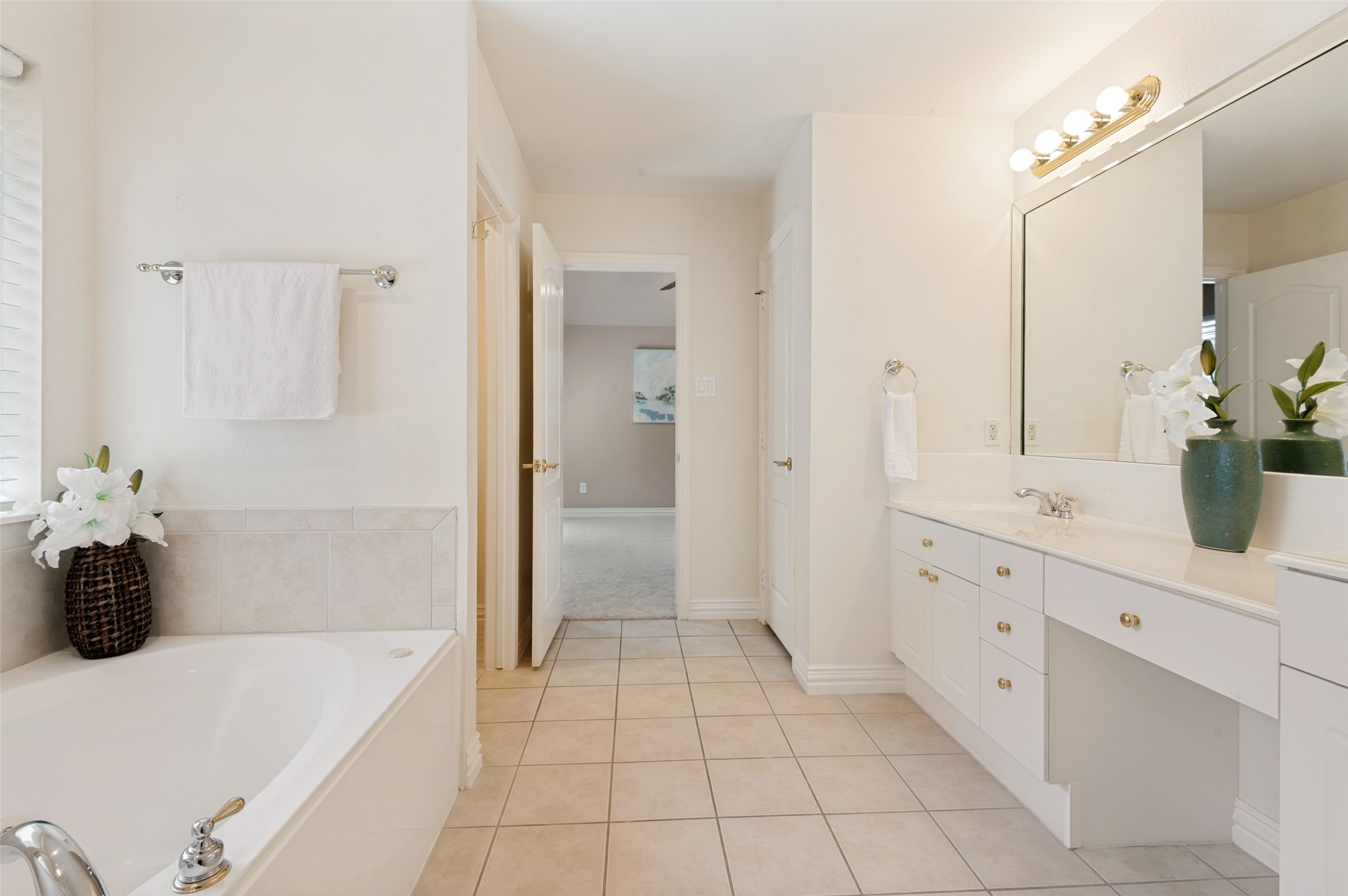 2628 Britany Circle Bedford TX 76022
