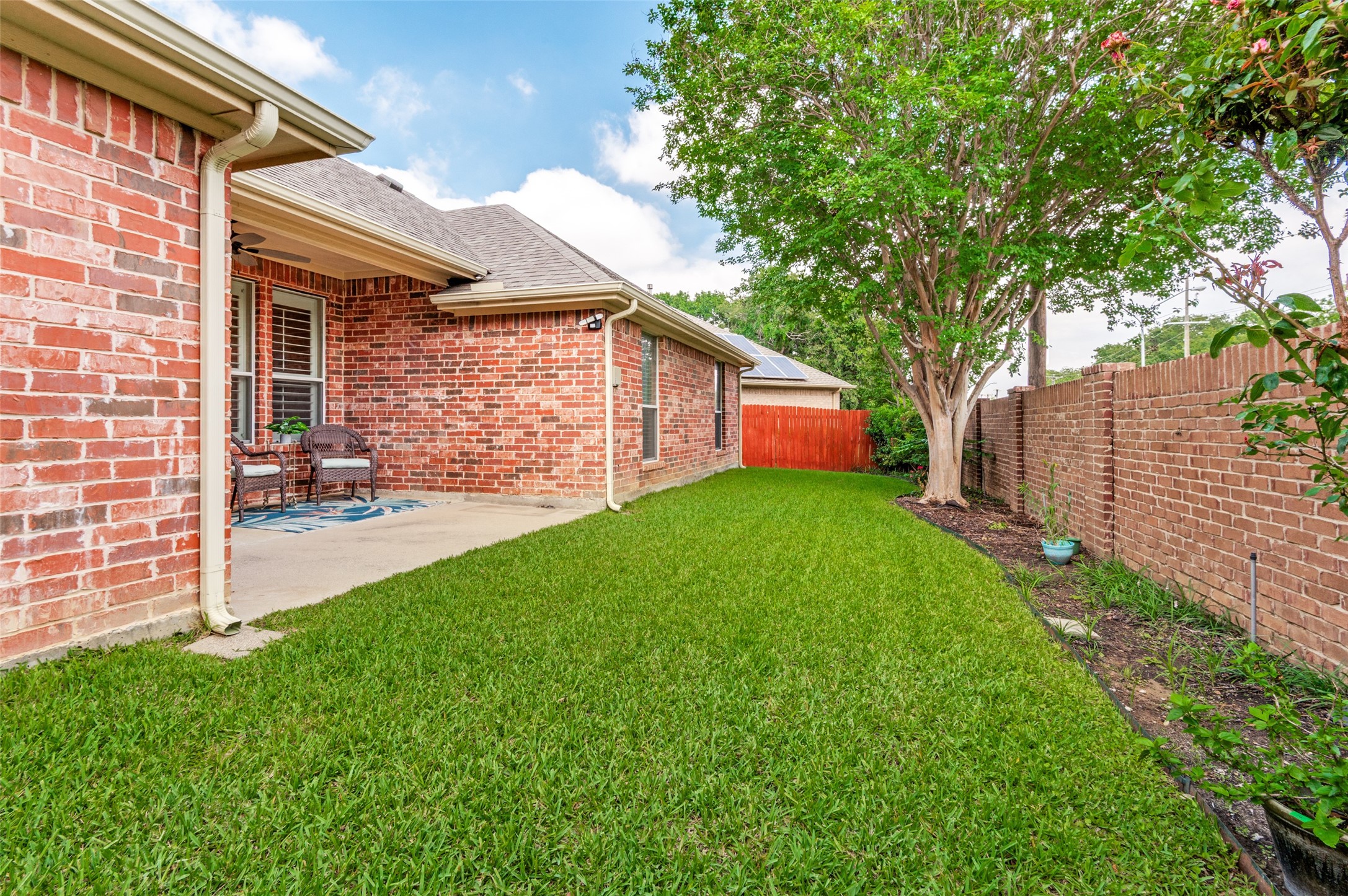 2628 Britany Circle Bedford TX 76022