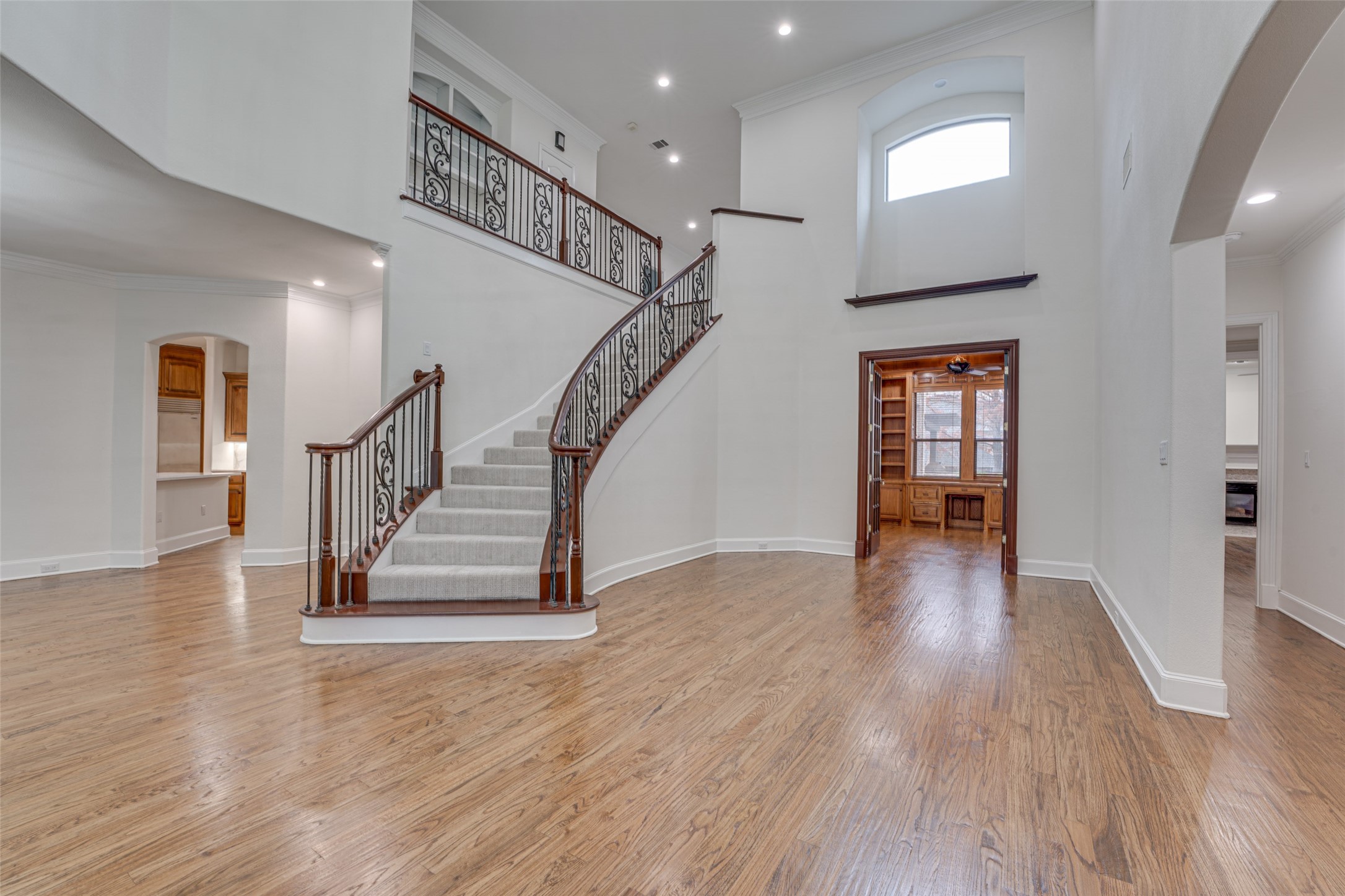 2216 Kings Pass Heath TX 75032