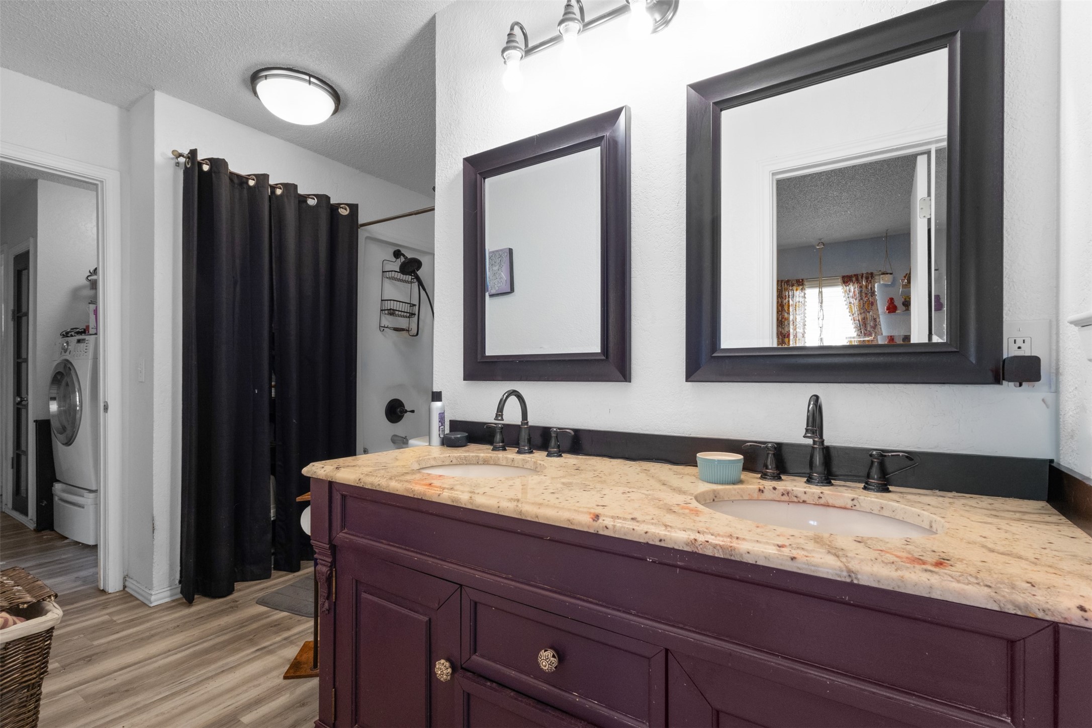 316 Hickorywood Street Azle TX 76020