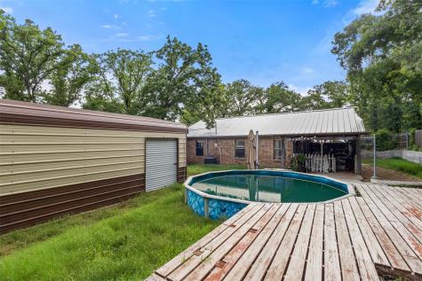 316 Hickorywood Street Azle TX 76020