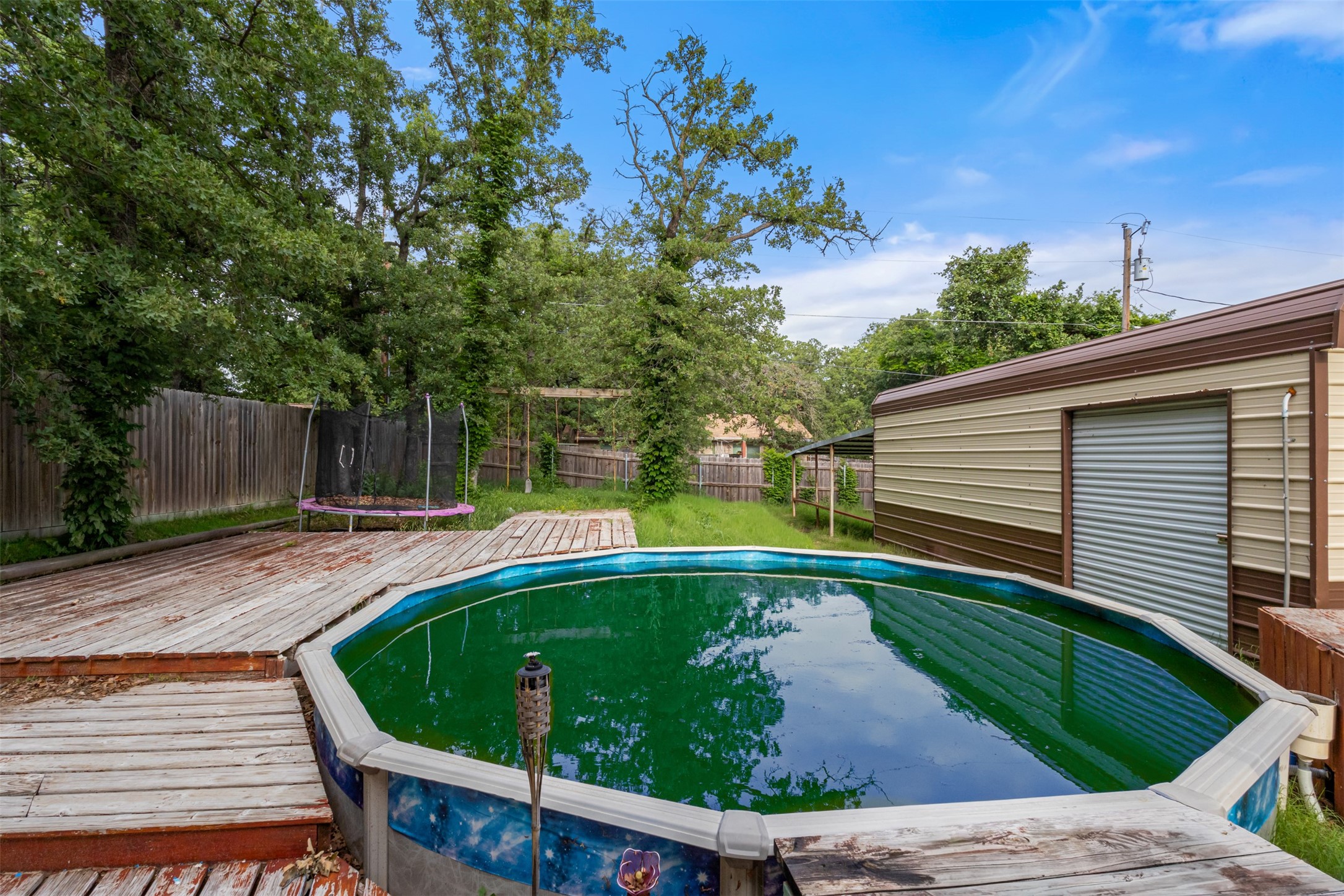 316 Hickorywood Street Azle TX 76020