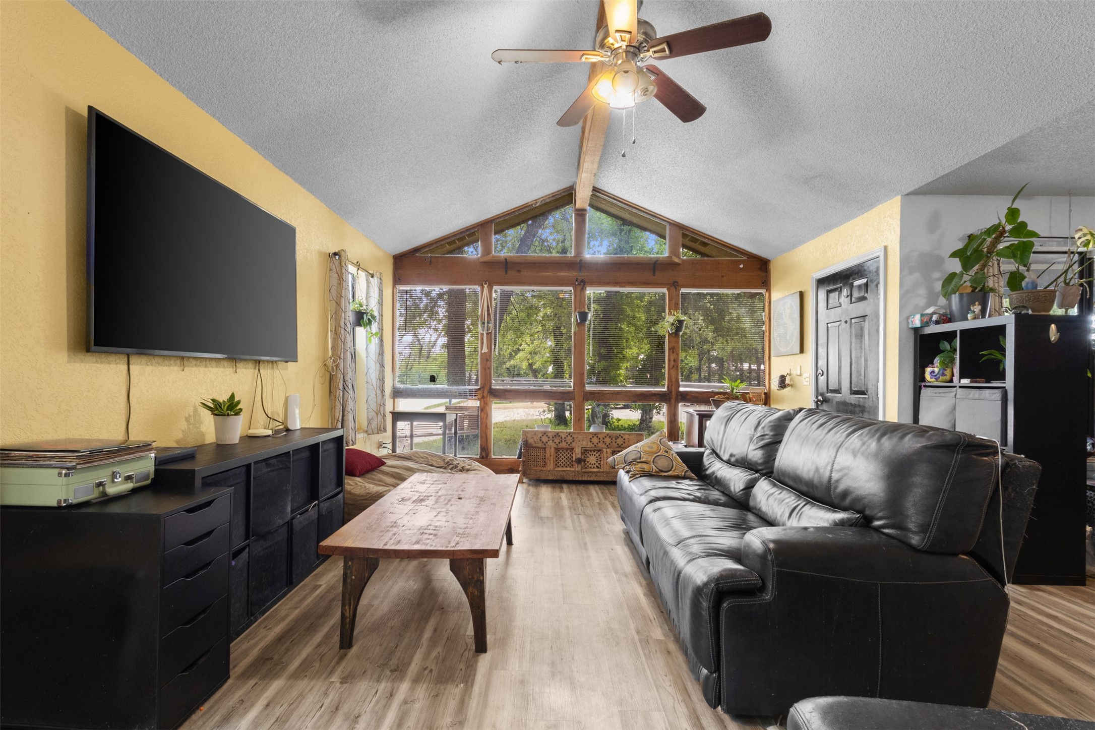 316 Hickorywood Street Azle TX 76020