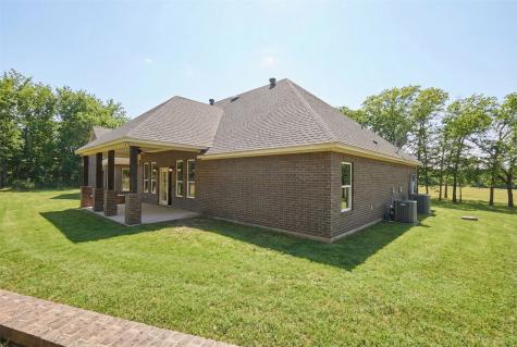 306 Garden Court Springtown TX 76082