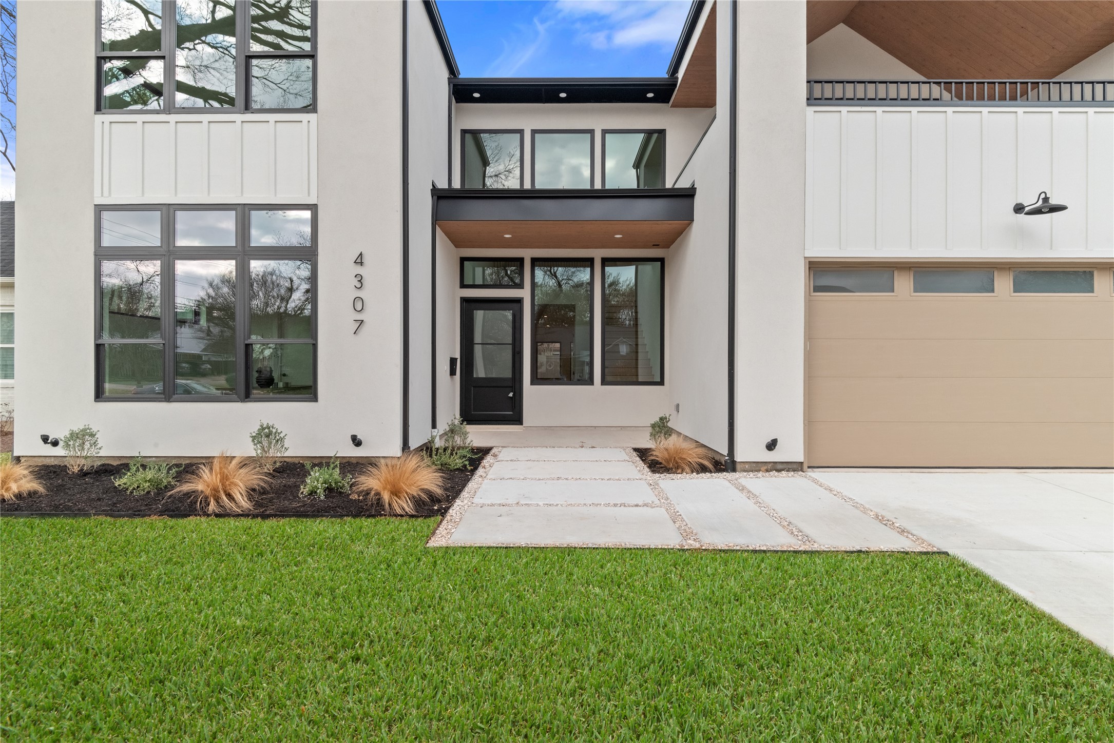 4307 Camden Avenue Dallas TX 75206