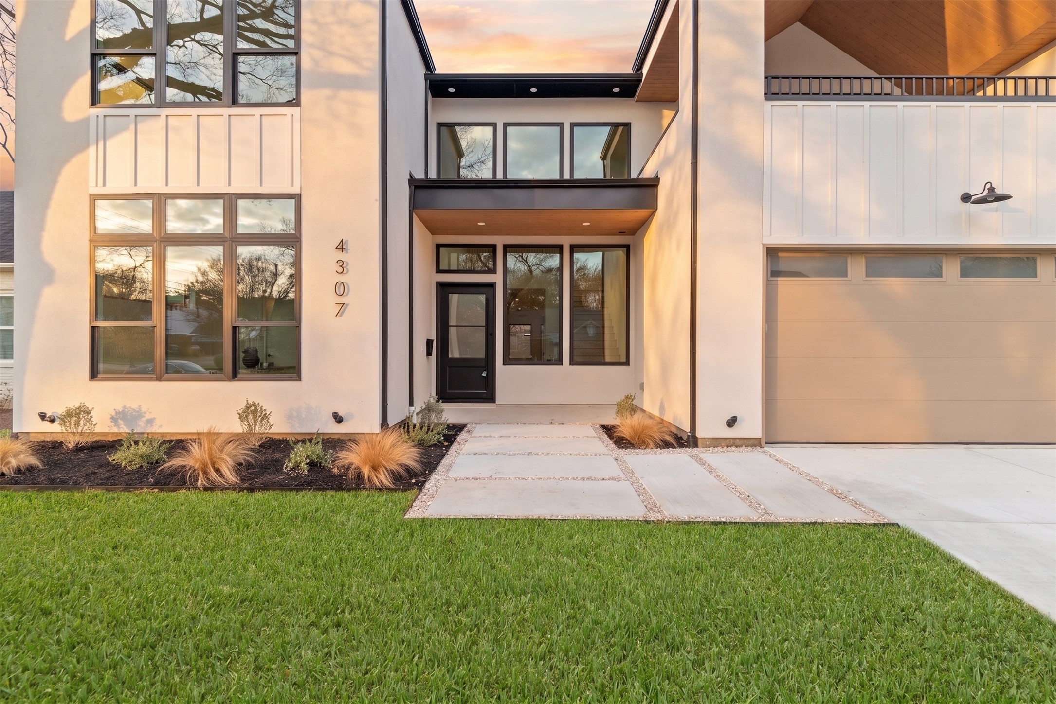4307 Camden Avenue Dallas TX 75206