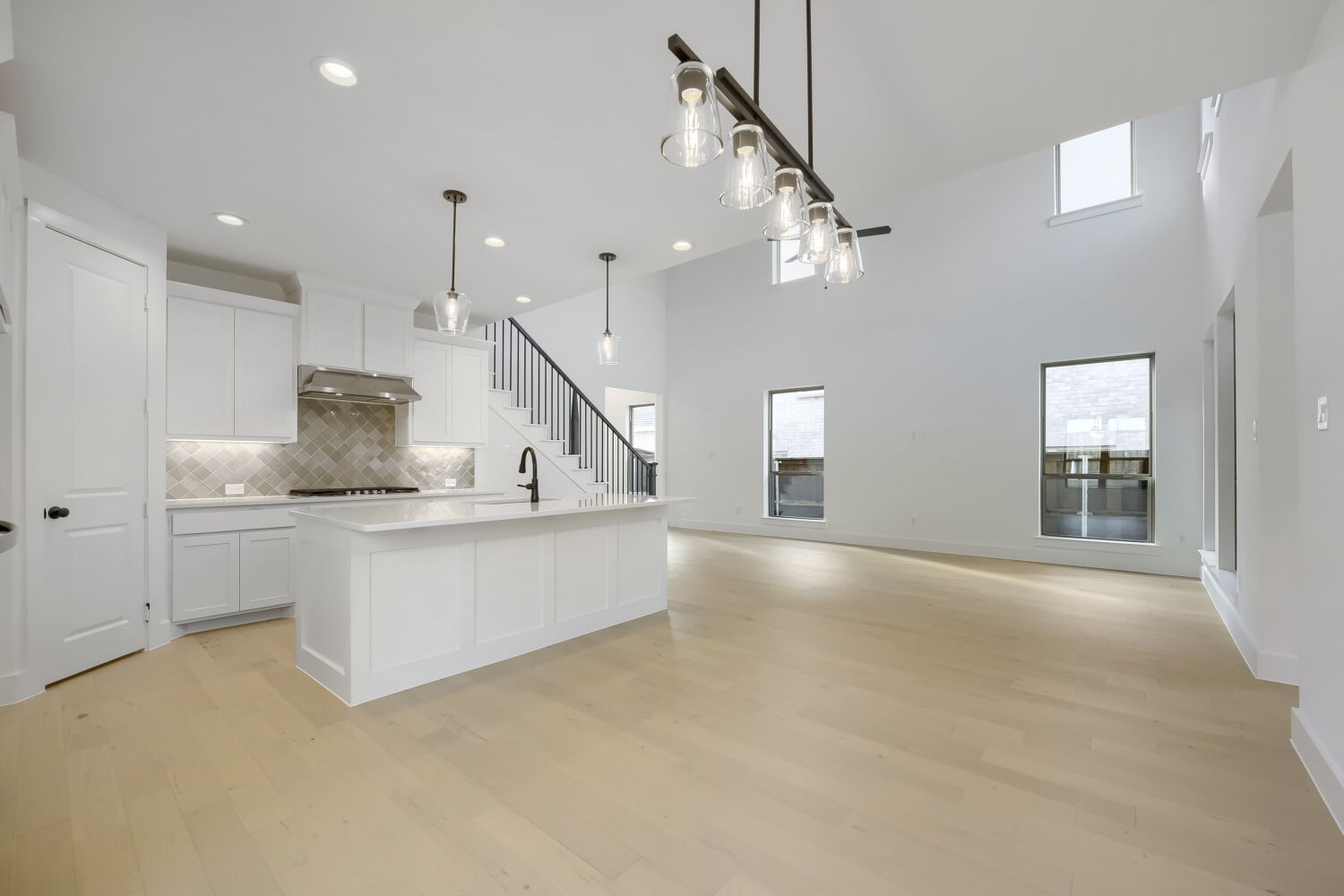 6016 Davis Knoll Fort Worth TX 76126