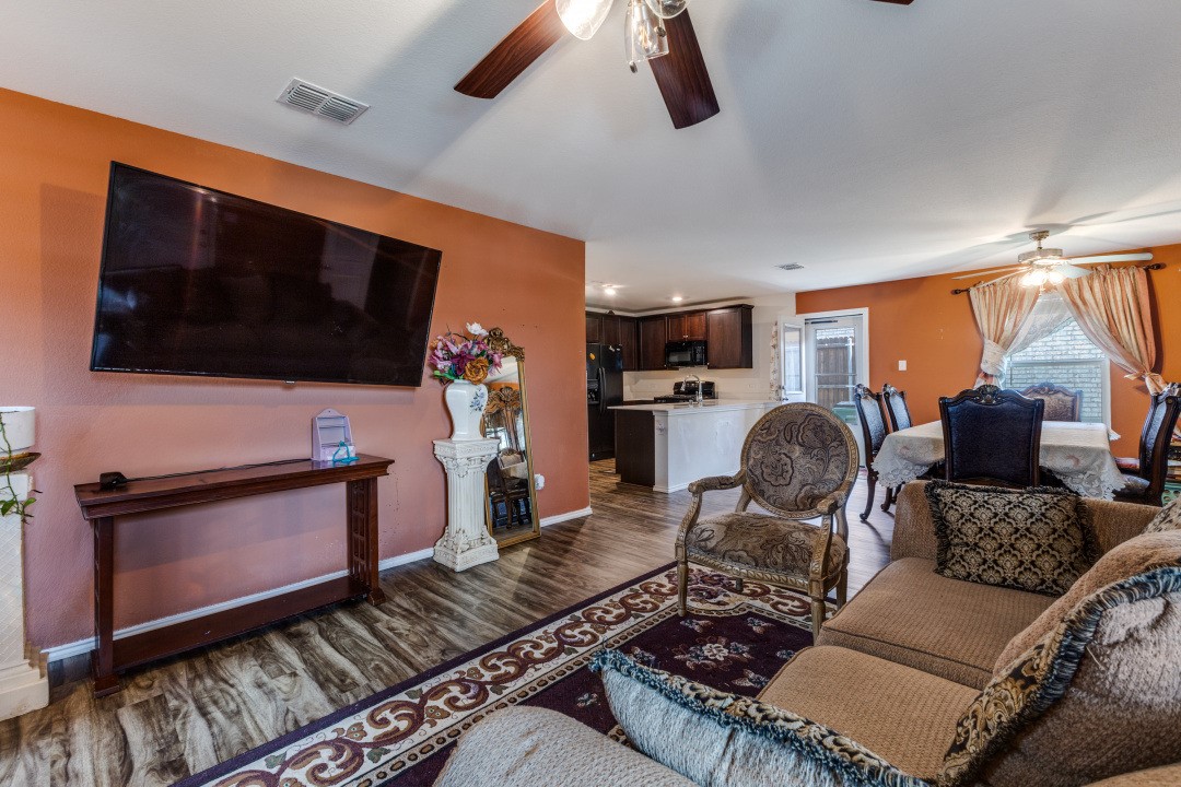 2413 Russell Street Crandall TX 75114