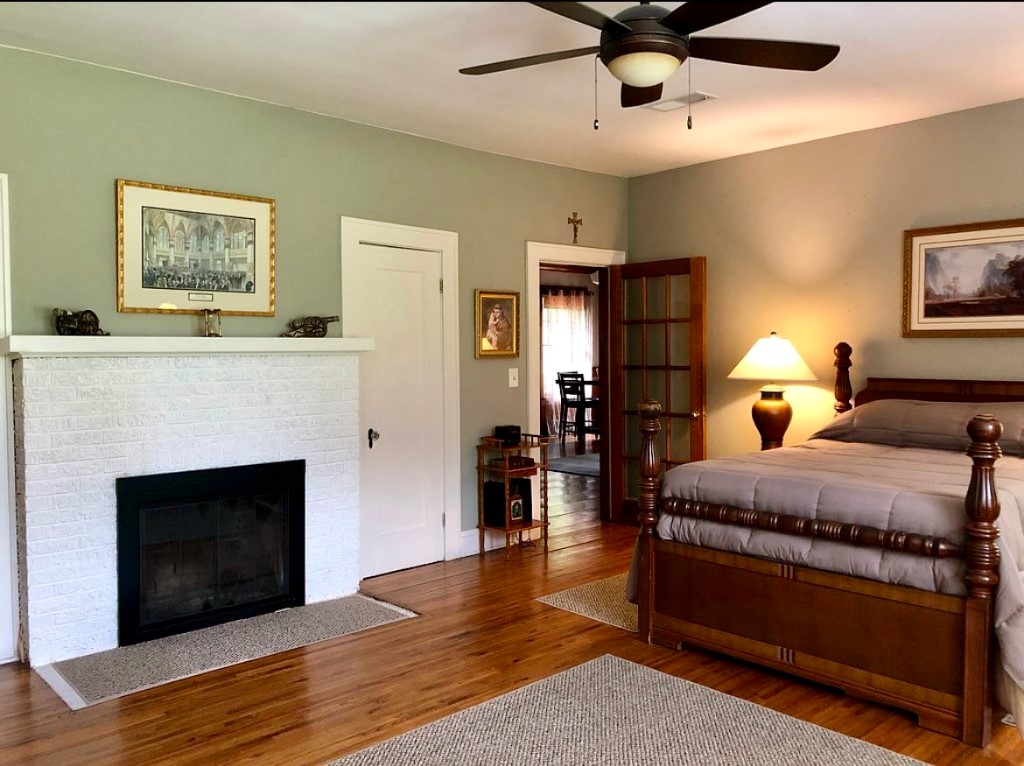 1001 S Locust Street Clarksville TX 75426