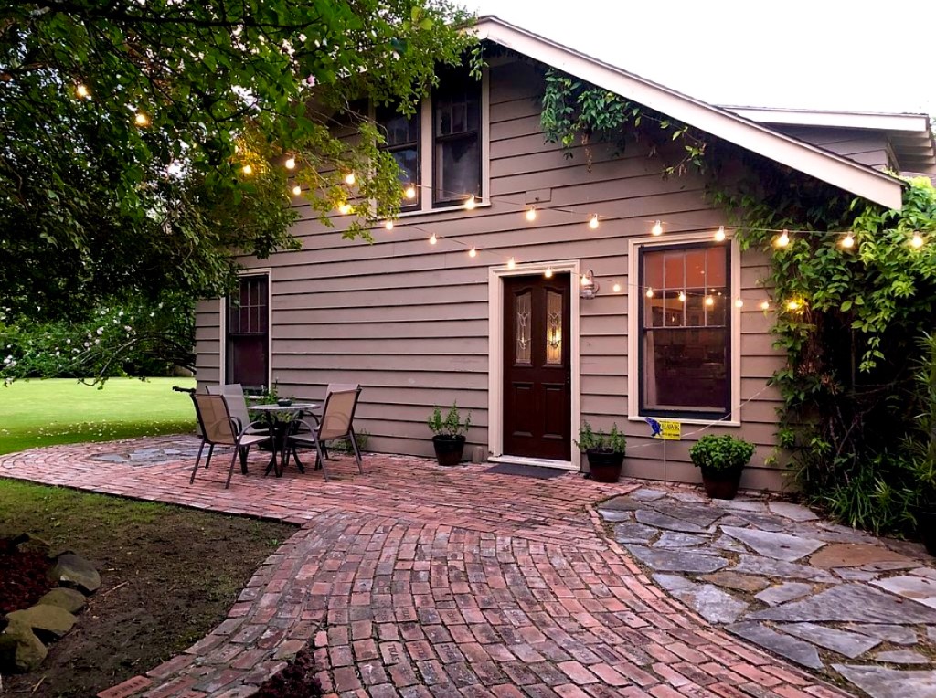 1001 S Locust Street Clarksville TX 75426