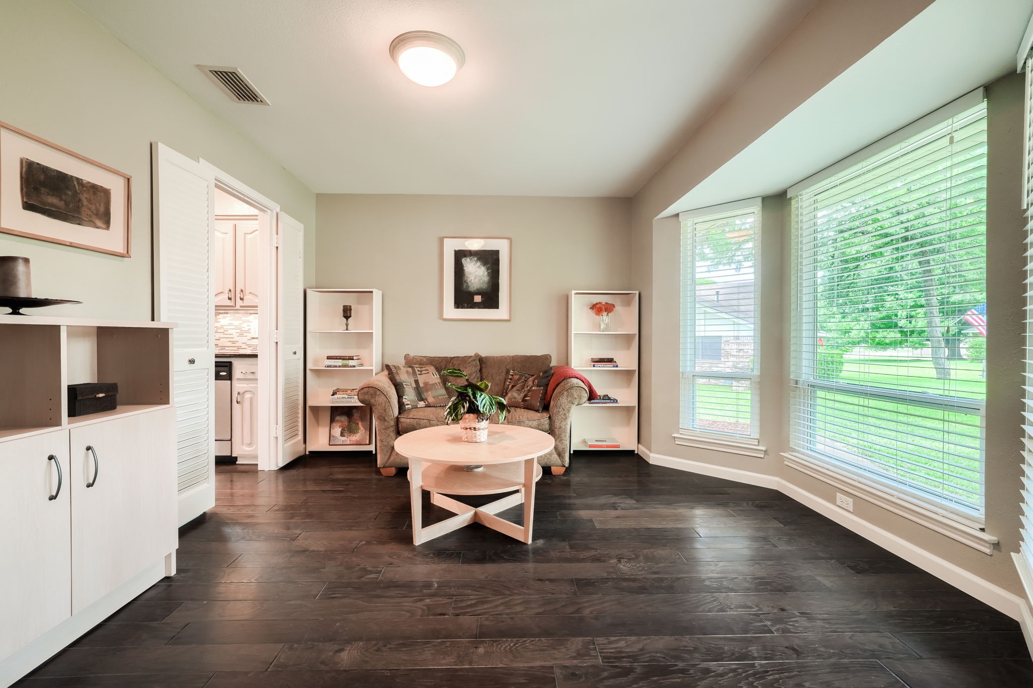 106 Waits Circle Garland TX 75043