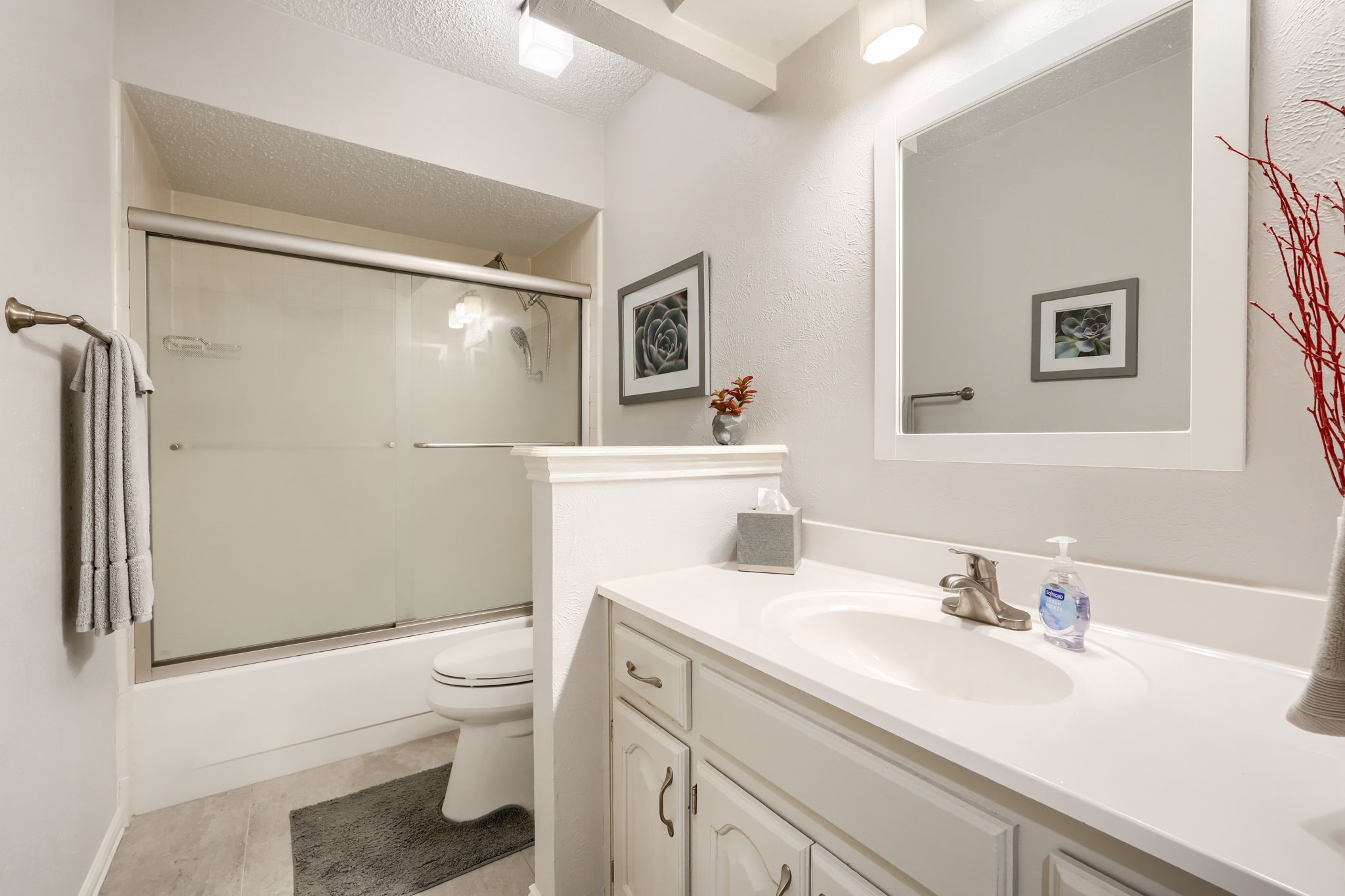 106 Waits Circle Garland TX 75043