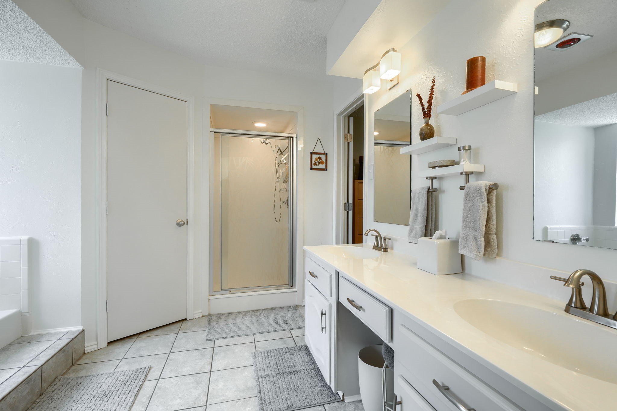106 Waits Circle Garland TX 75043