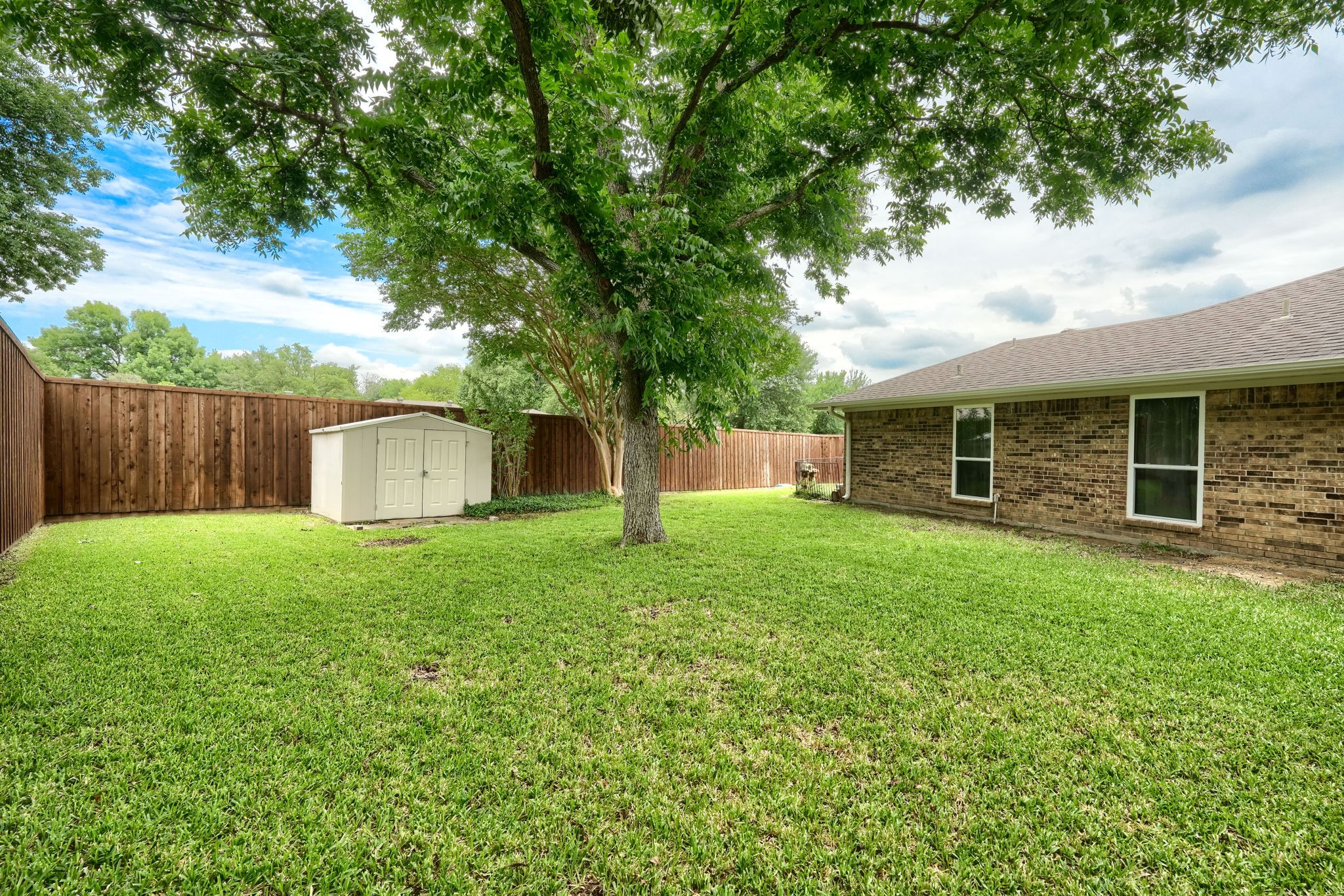 106 Waits Circle Garland TX 75043