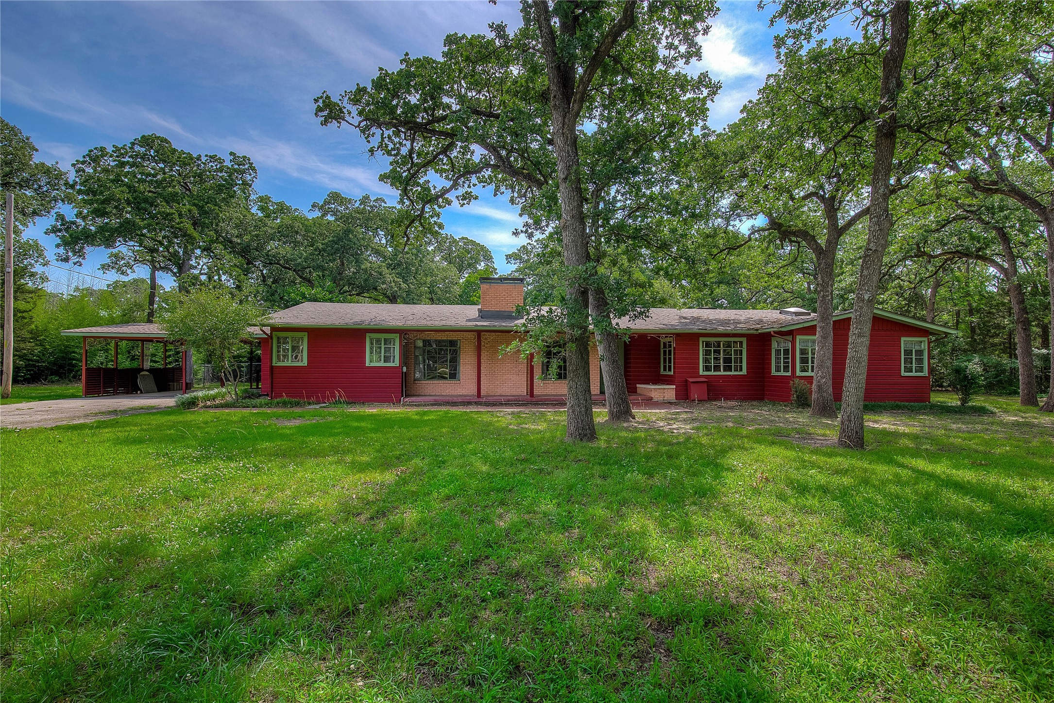 7 Oak Village Drive Greenville TX 75402
