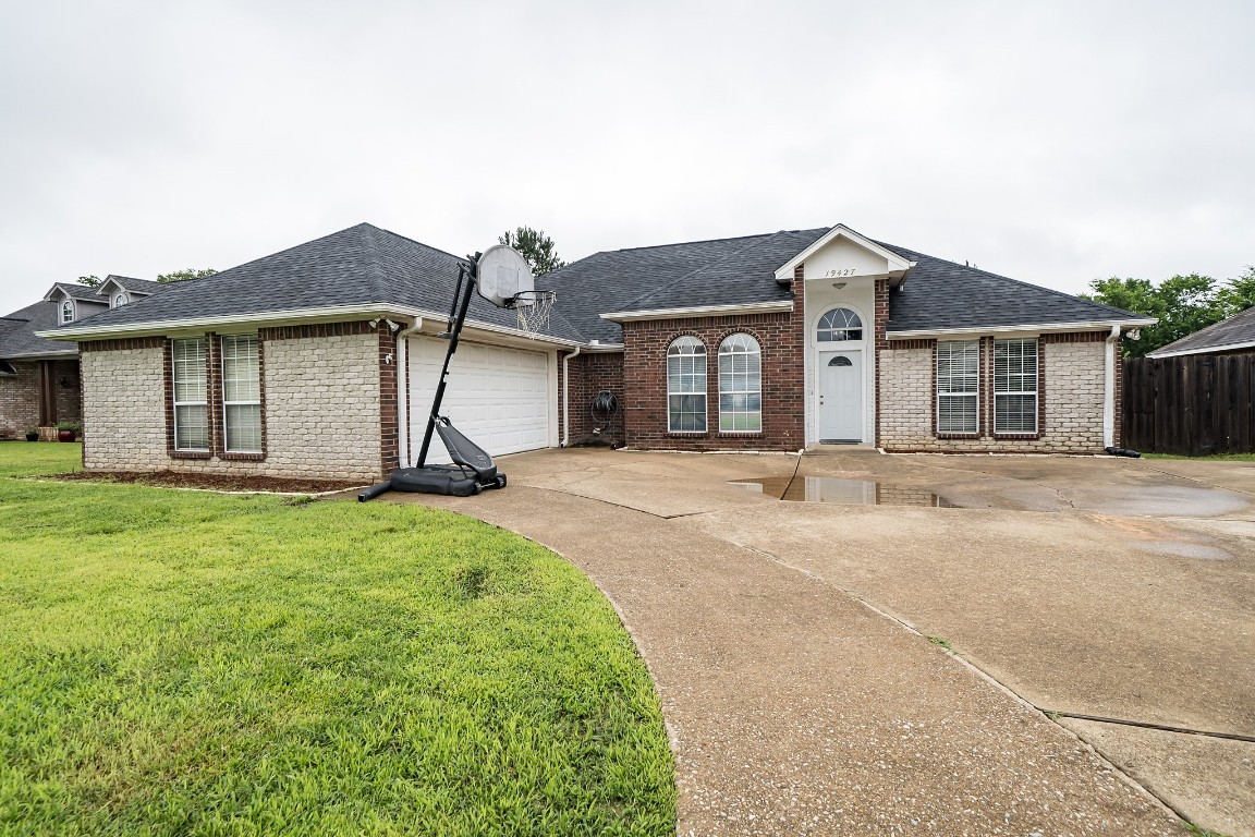 19427 Sara Lane Flint TX 75762
