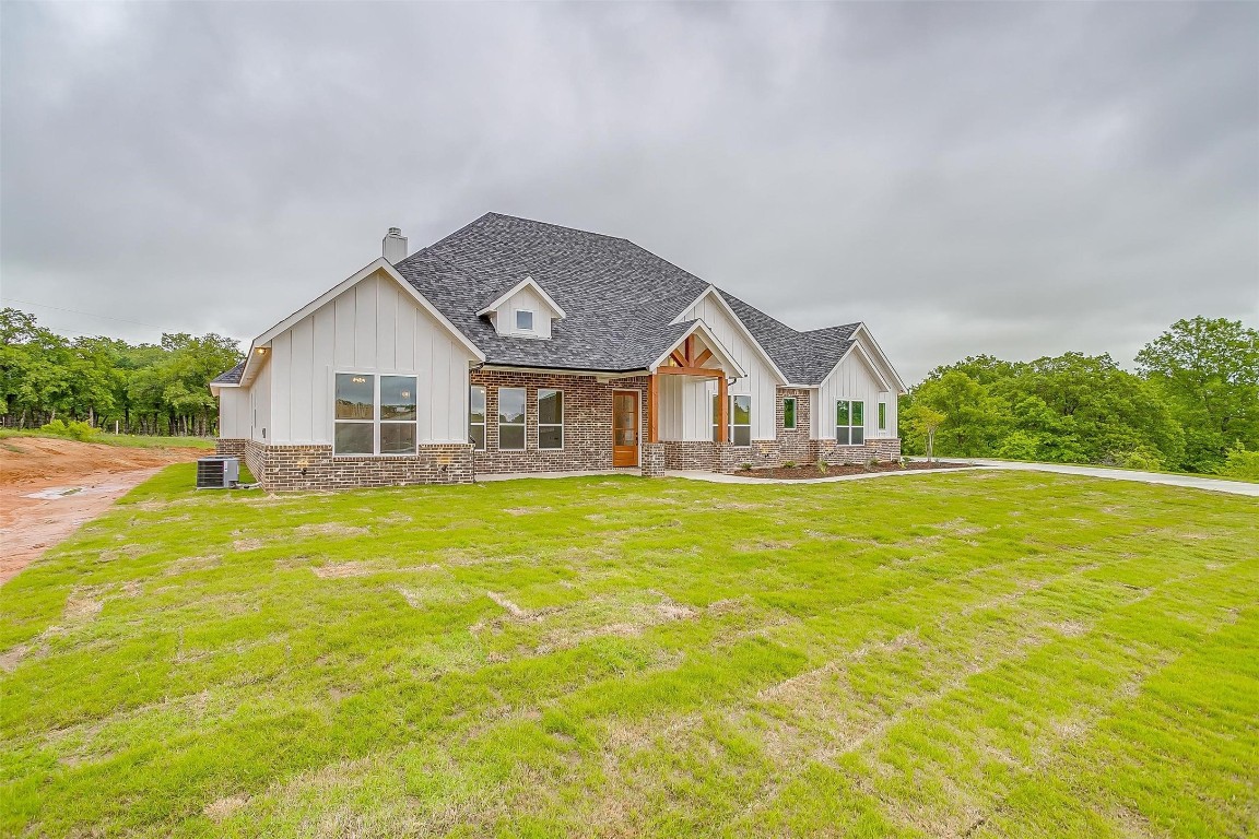 5032 Cottontail Court Springtown TX 76082
