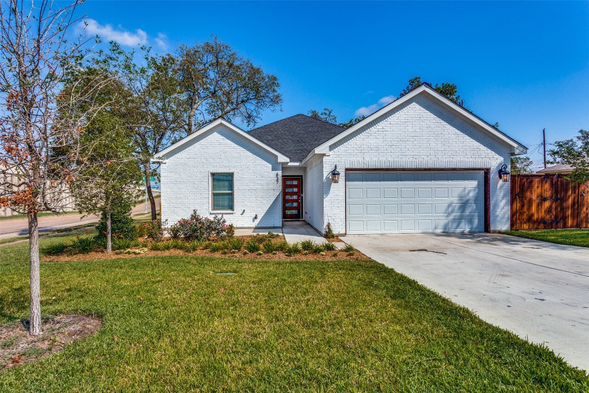837 E Jessamine Street Fort Worth TX 76104