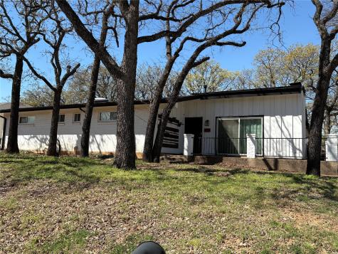 1121 Wade Drive Bedford TX 76022