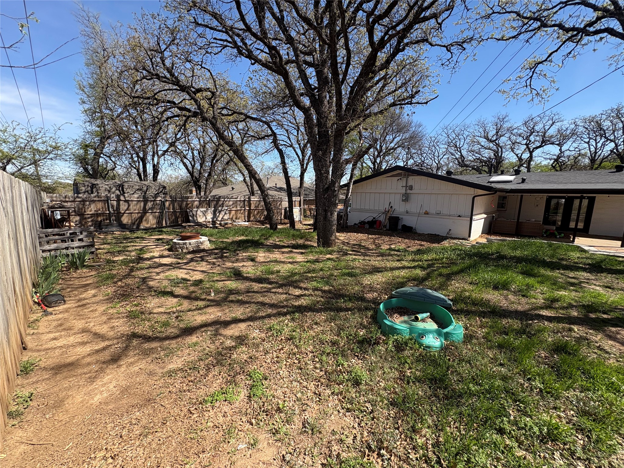 1121 Wade Drive Bedford TX 76022