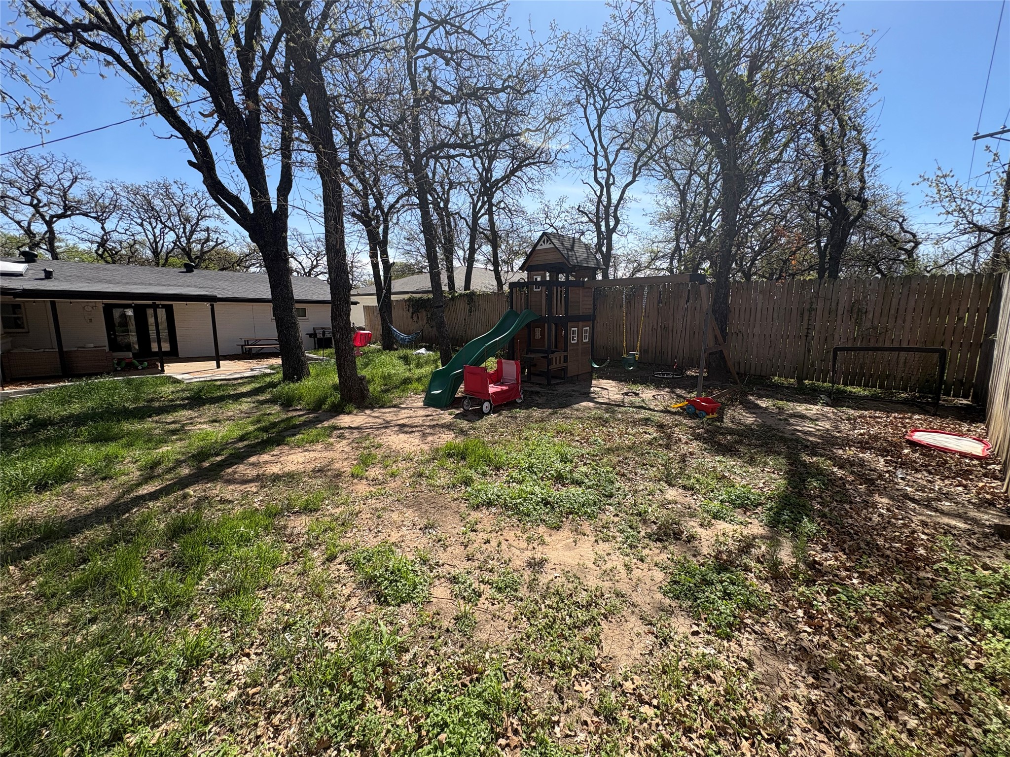 1121 Wade Drive Bedford TX 76022