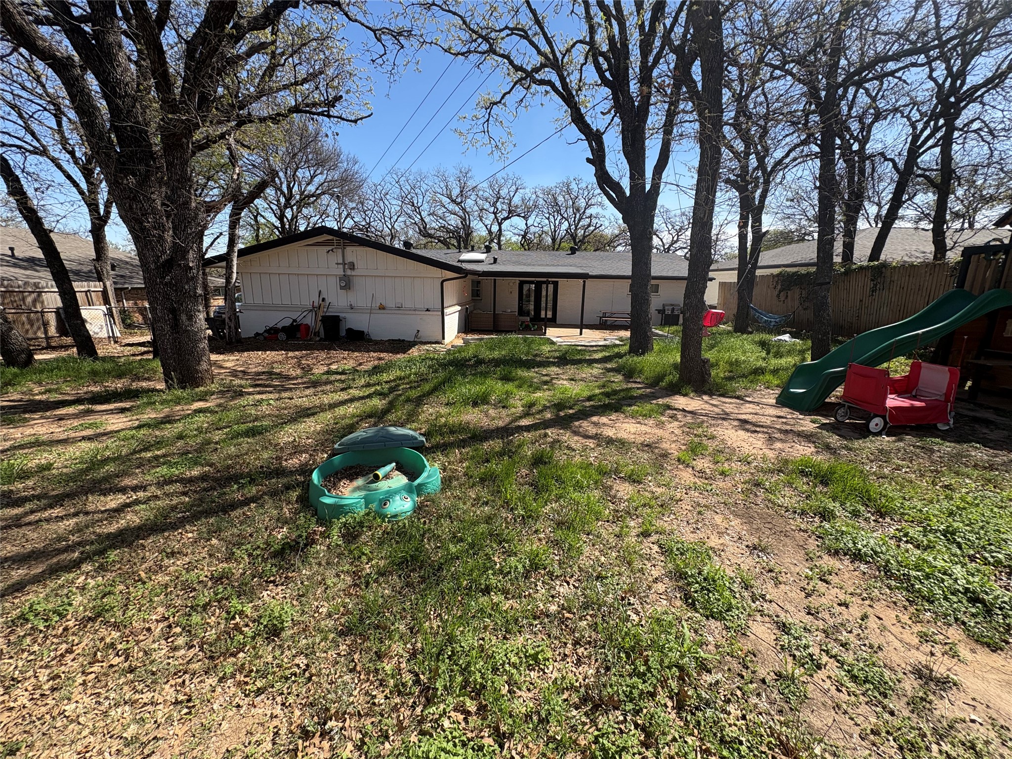 1121 Wade Drive Bedford TX 76022