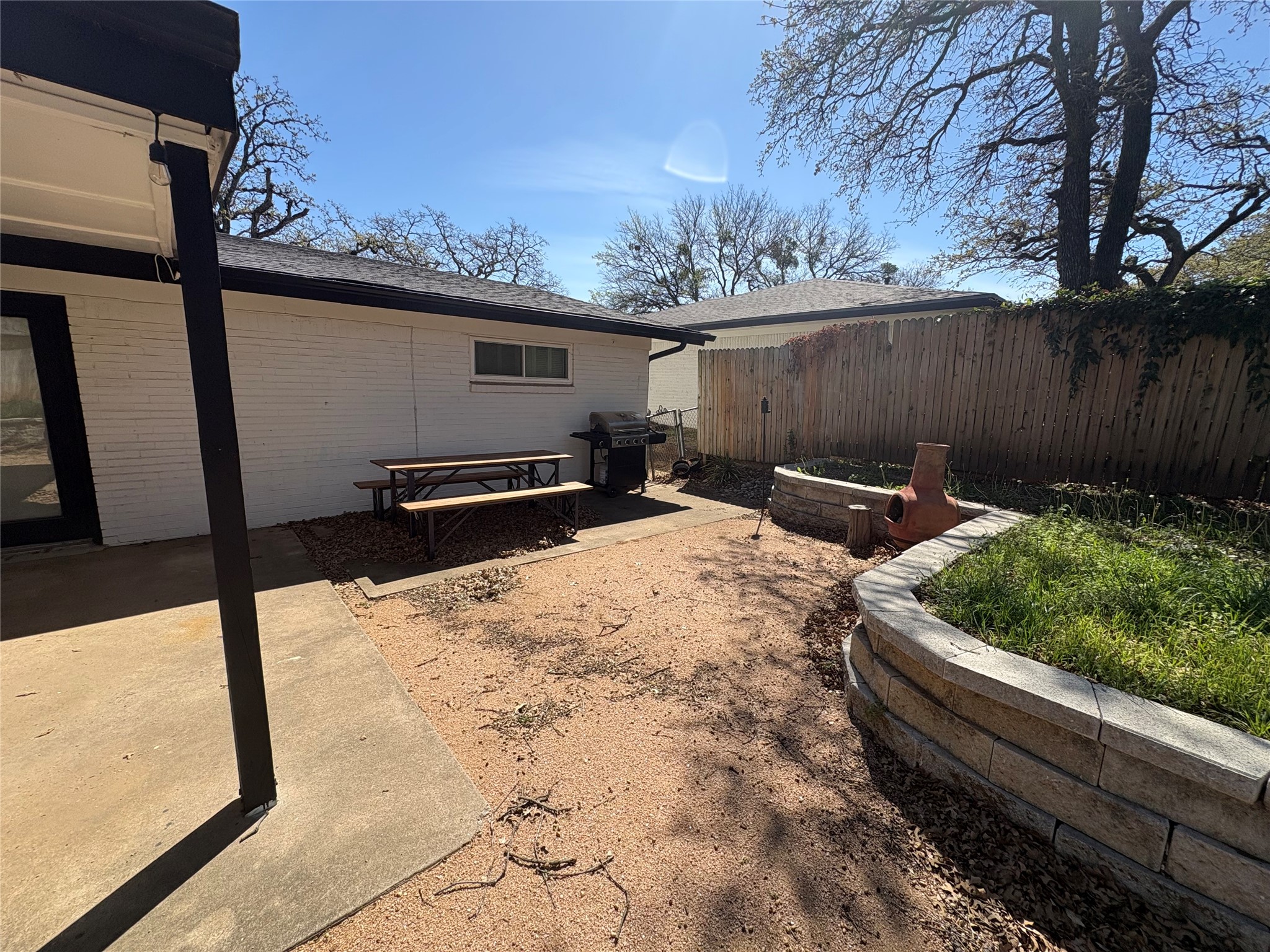 1121 Wade Drive Bedford TX 76022