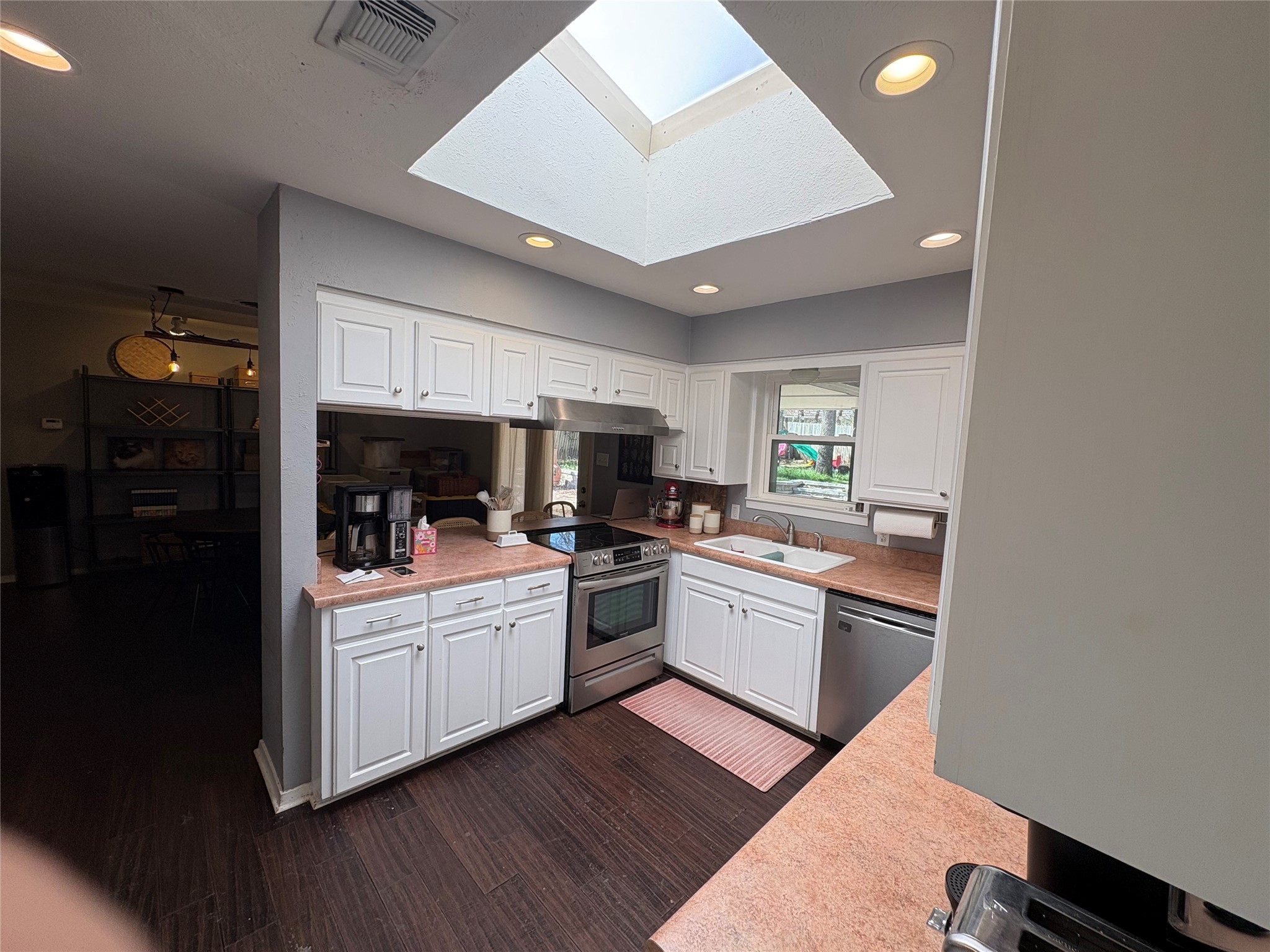 1121 Wade Drive Bedford TX 76022