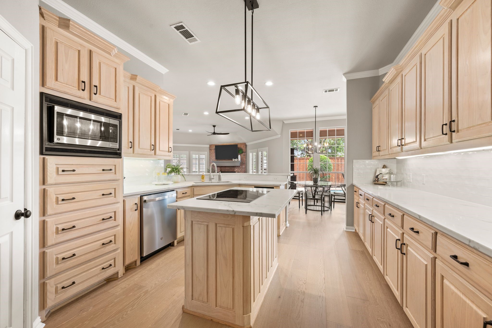 8800 Thornway Drive North Richland Hills TX 76182