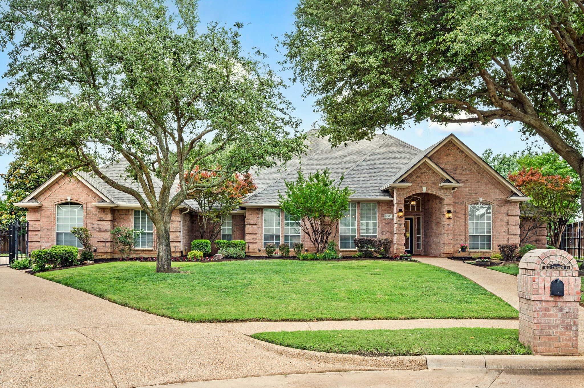 8800 Thornway Drive North Richland Hills TX 76182