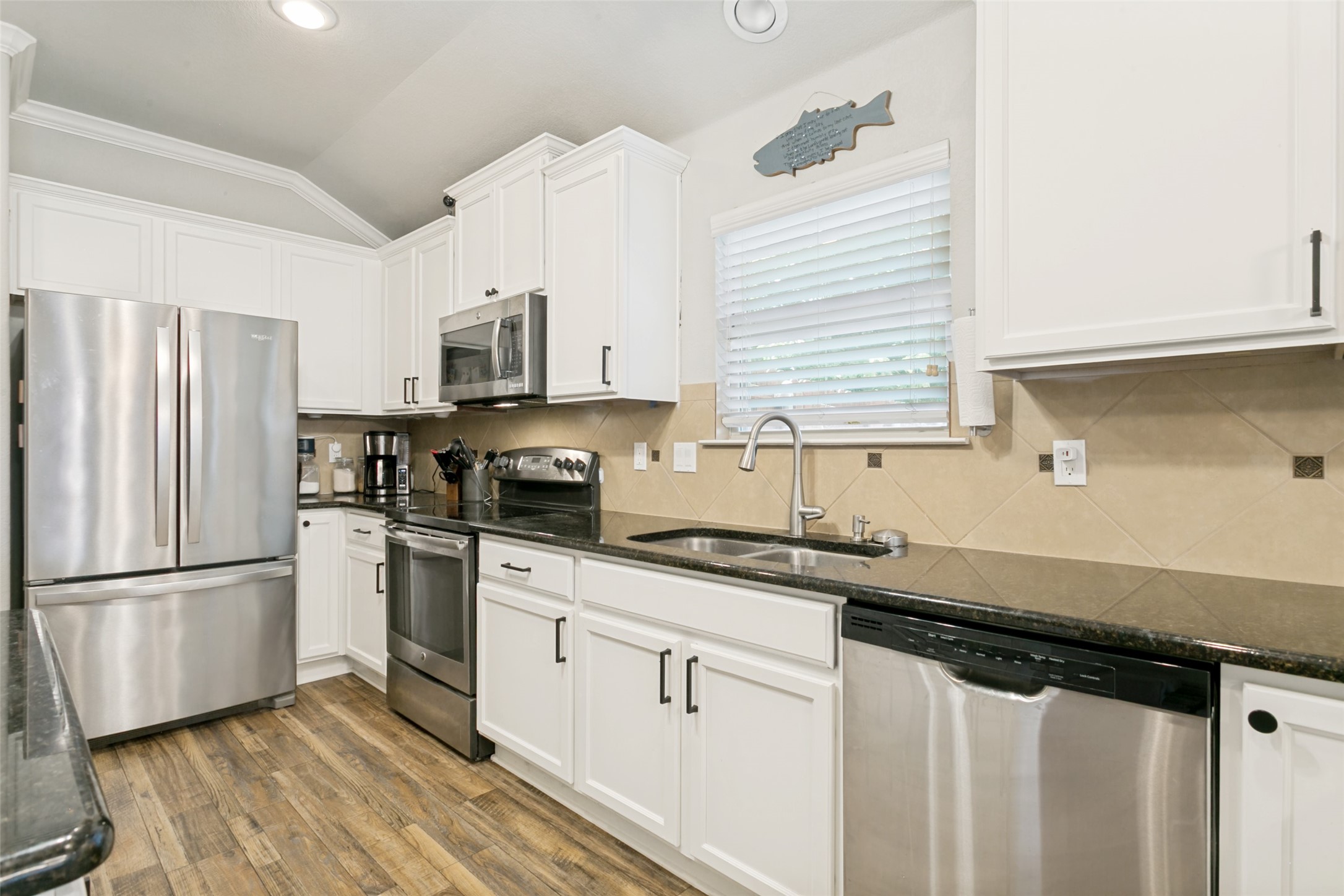 8701 Yosemite Cross Roads TX 76227