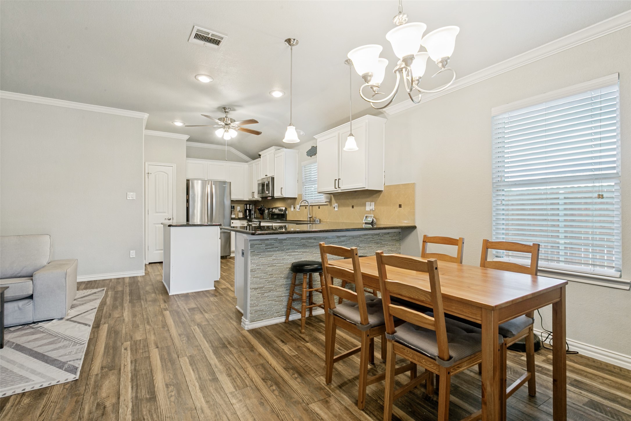 8701 Yosemite Cross Roads TX 76227