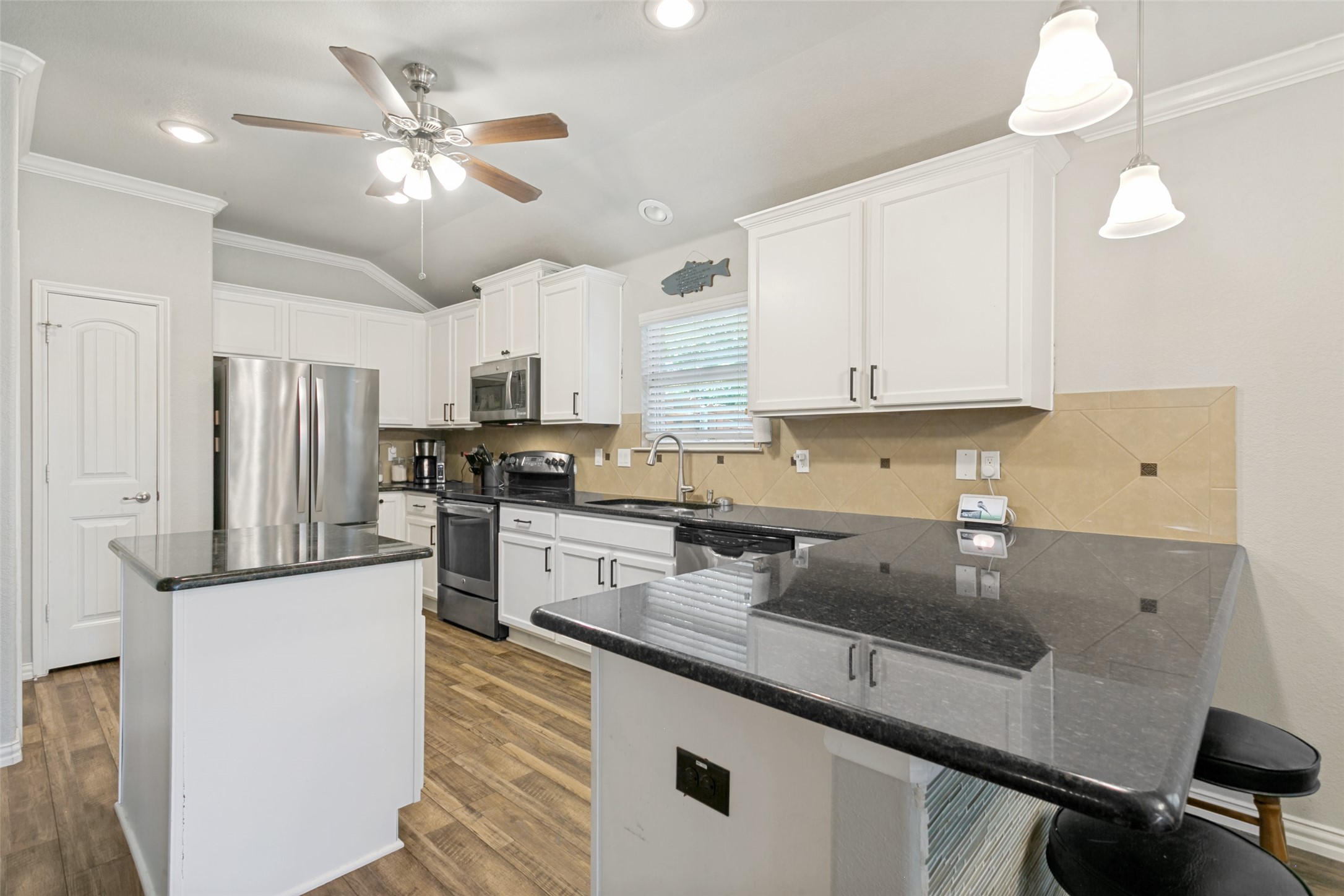 8701 Yosemite Cross Roads TX 76227